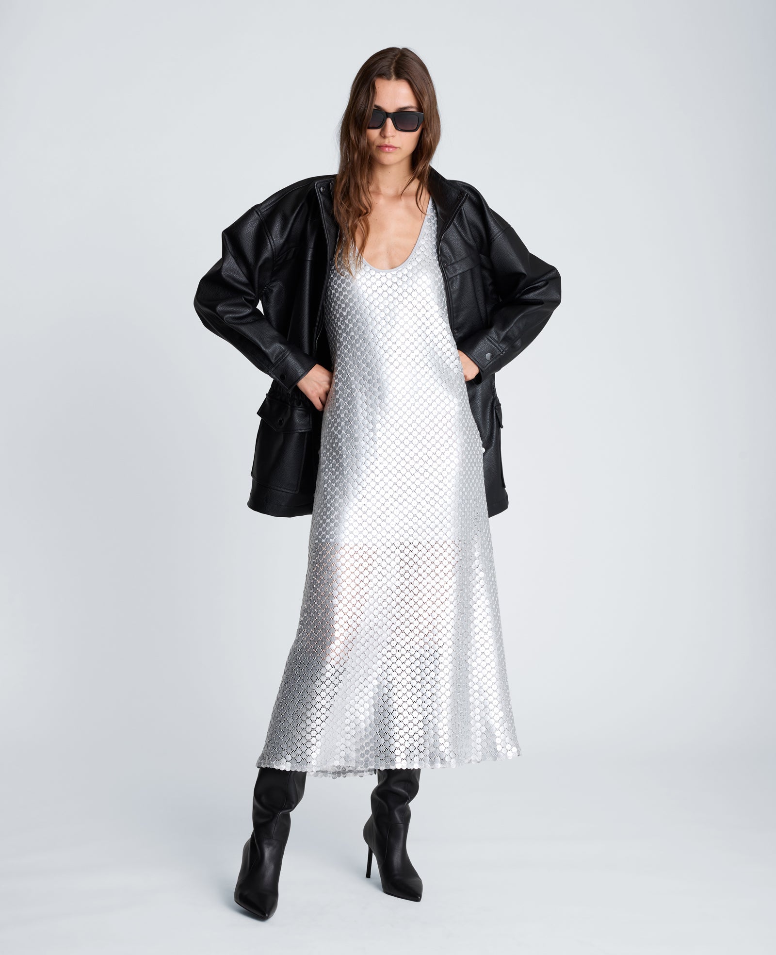 Kenneth Cole Reaction Clothing Tank Midi Slip Dress abito midi argento con paillettes