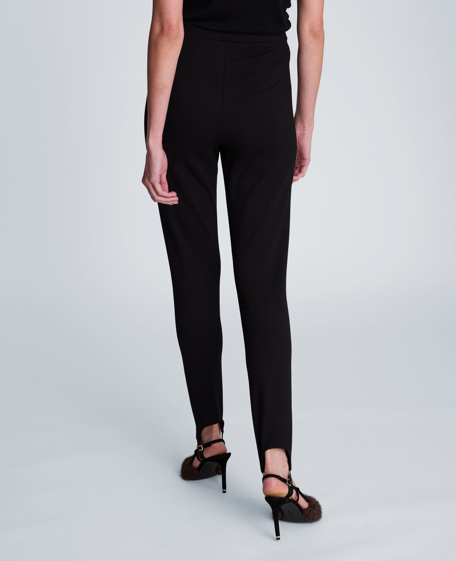 Kenneth Cole Reaction Clothing Pull On Stirrup Pintucked Legging leggings neri con staffa