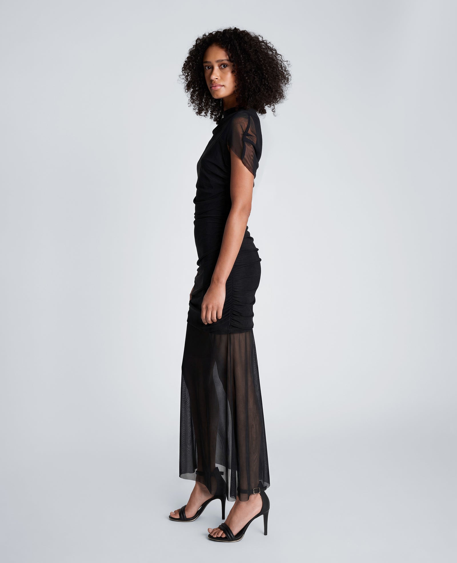 Kenneth Cole Reaction Clothing Sheer Overlay Maxi Dress abito lungo nero in tripla rete