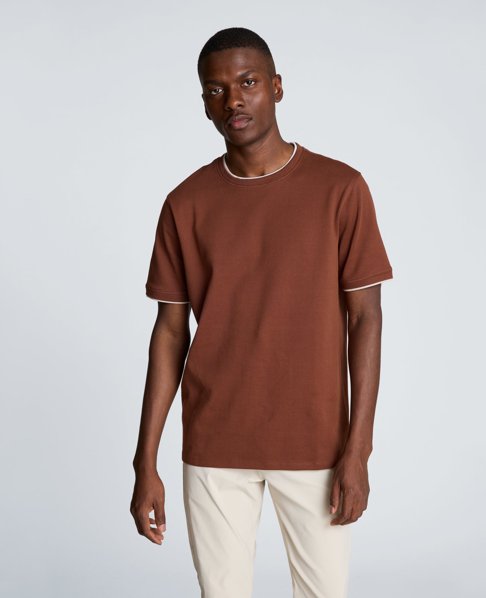Kenneth Cole Reaction Clothing Double Collar Tee maglietta oversize mattone
