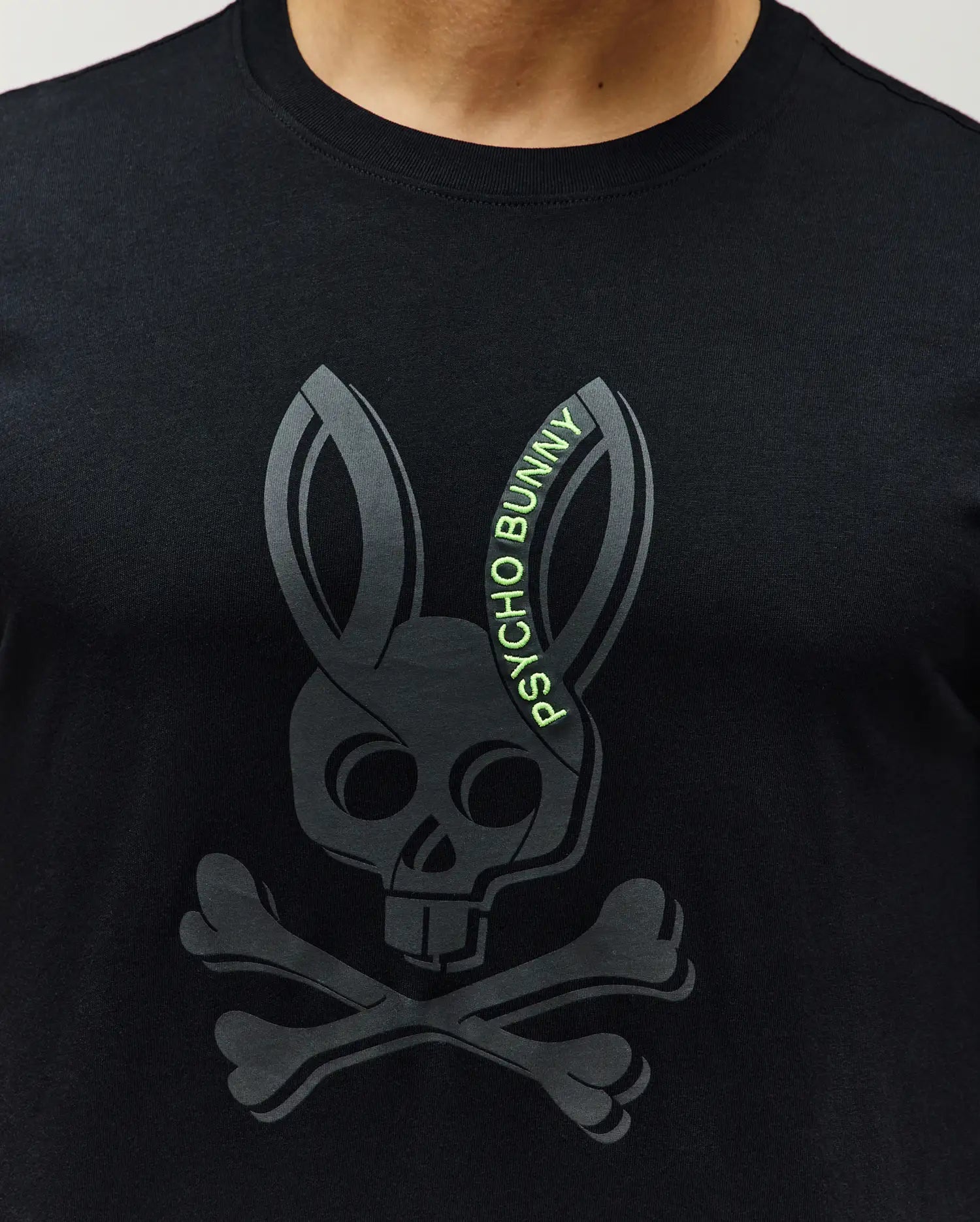 Psycho Bunny Men's Tees Serge Embroidered Bunny Graphic Tee t-shirt 001 Black in cotone Pima