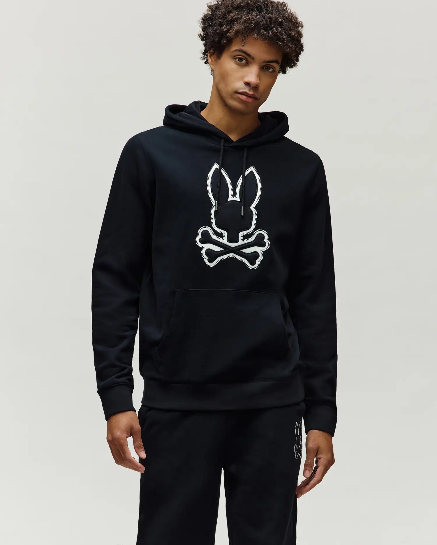 Psycho Bunny Men's Sweatshirts & Hoodies Gage Patch Hoodie MT0500089 felpa nera