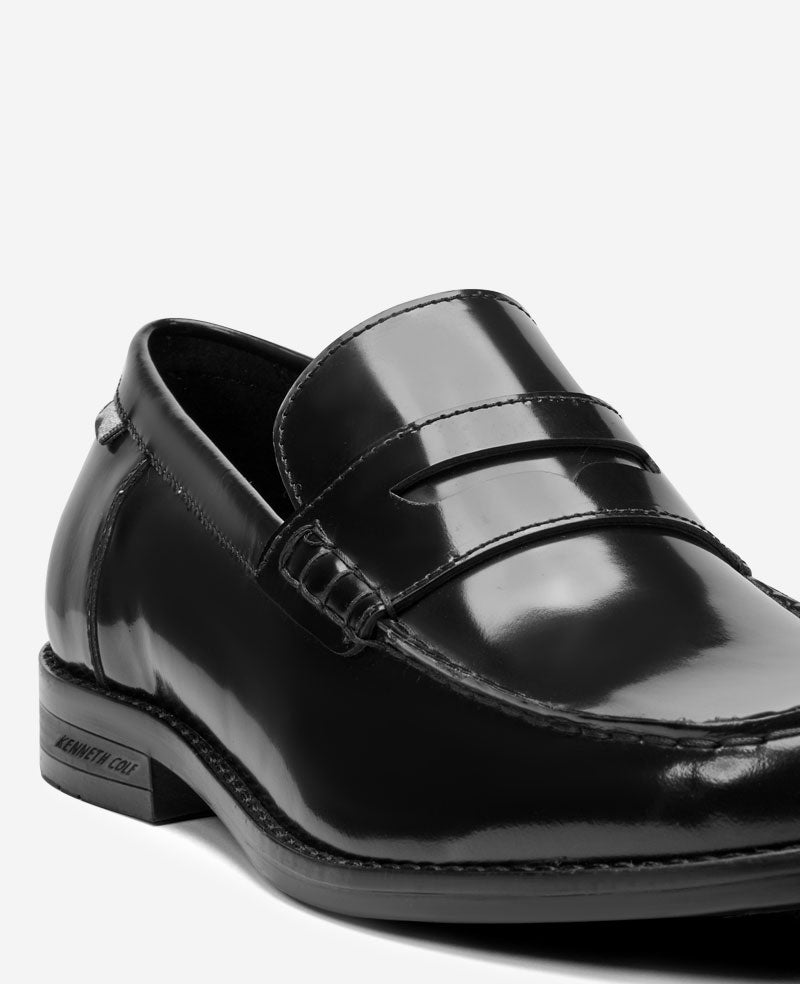 Kenneth Cole Reaction Shoes Paco Penny Loafer mocassino nero pelle