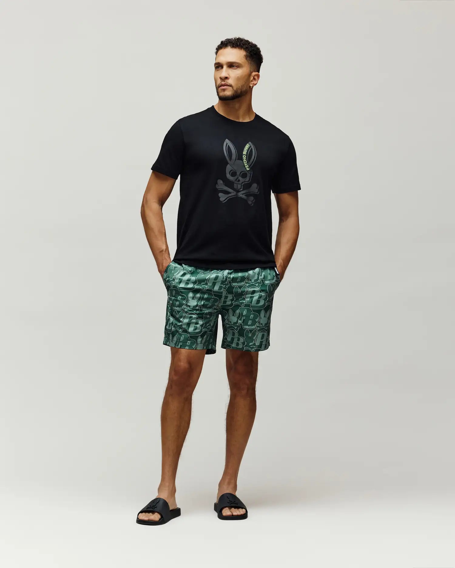 Psycho Bunny Men's Tees Serge Embroidered Bunny Graphic Tee t-shirt 001 Black in cotone Pima