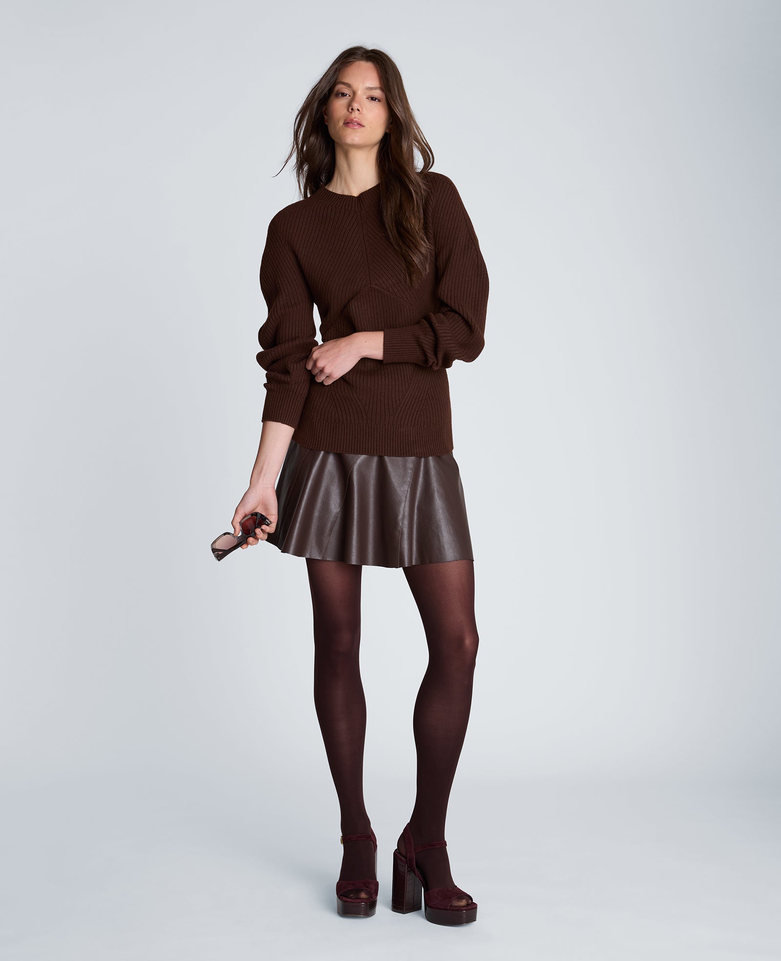 Kenneth Cole Reaction Clothing Mock Neck Seamless Traveling Ribbed Sweater maglia marrone XS-XL a coste