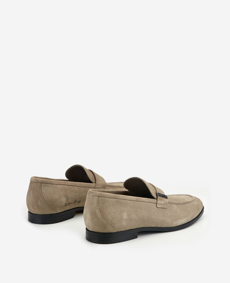 Kenneth Cole Reaction Shoes Sylvan Slip-on Loafer mocassini verde oliva scamosciati