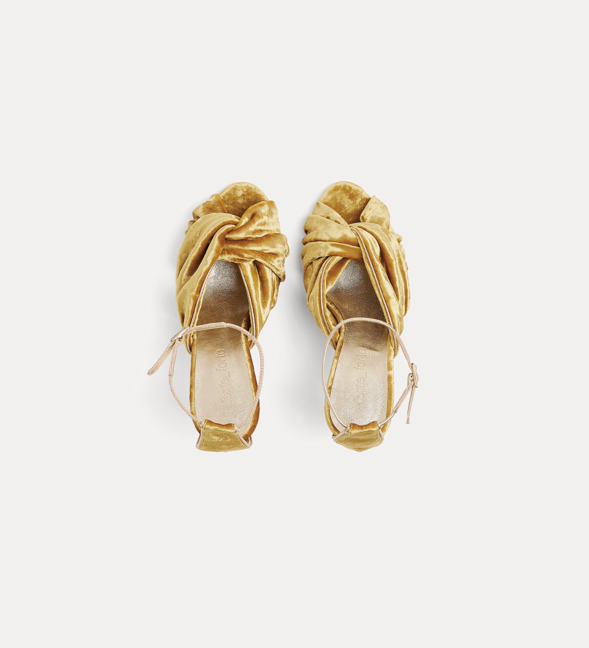 Forte scarpe Velvet Criss-Cross Sandals sandali heliodore con tacco alto