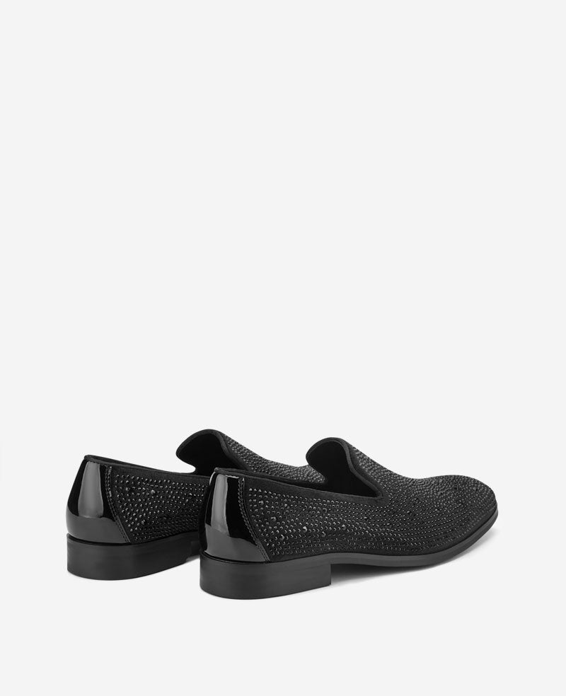 Kenneth Cole Reaction REACTION Harper2 Studded Venetian Loafer mocassini neri con borchie