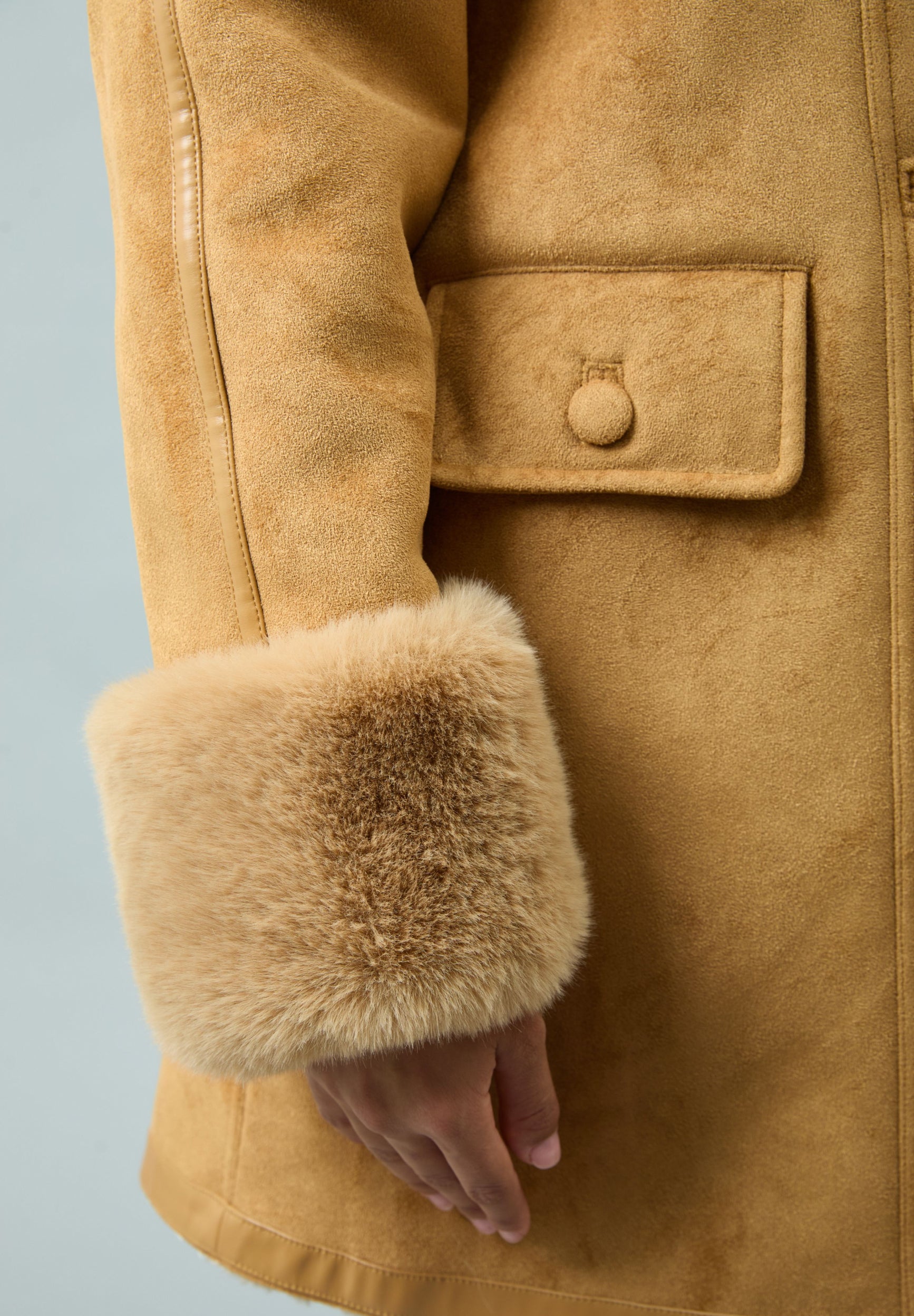 House Of Sunny Women's Jackets Dolly Honey Suede Shearling Coat cappotto