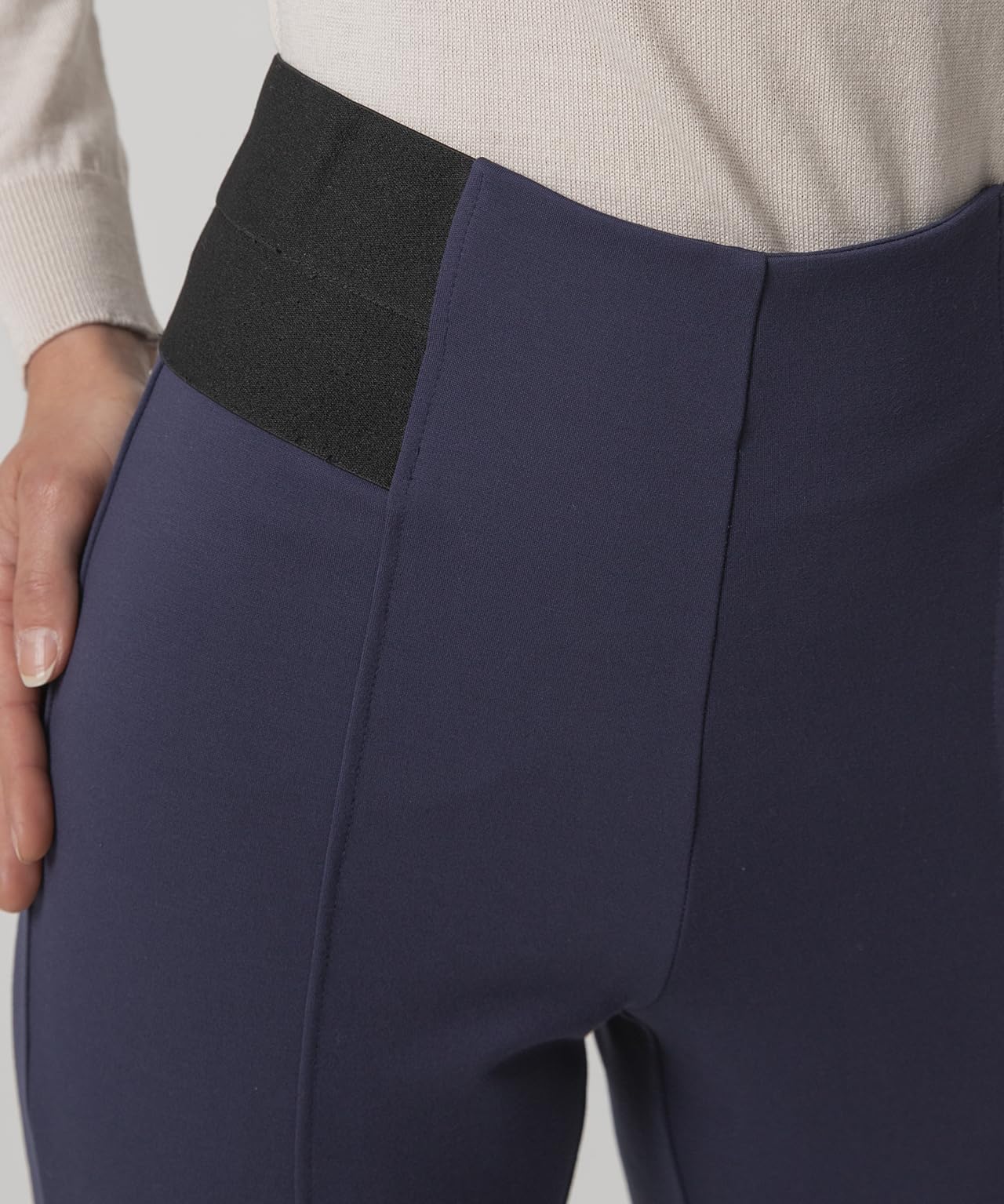 Damart Prêt-à-porter Pantaloni Maglia Milano Stretch Donna 56 grigio perla viscosa