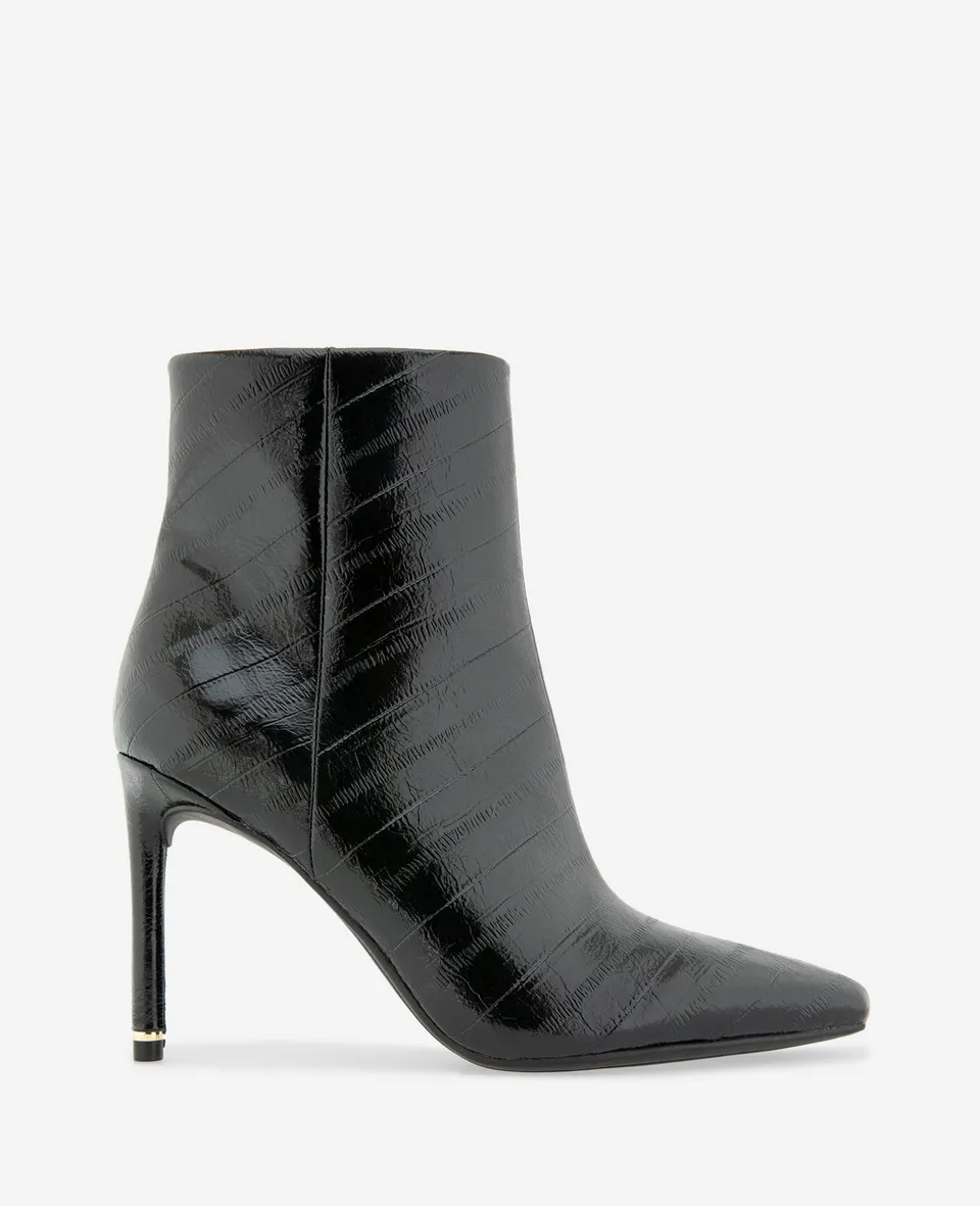 Kenneth Cole Reaction Shoes Quincy Embossed Eel Heel Ankle Bootie stivaletti neri tacco in pelle