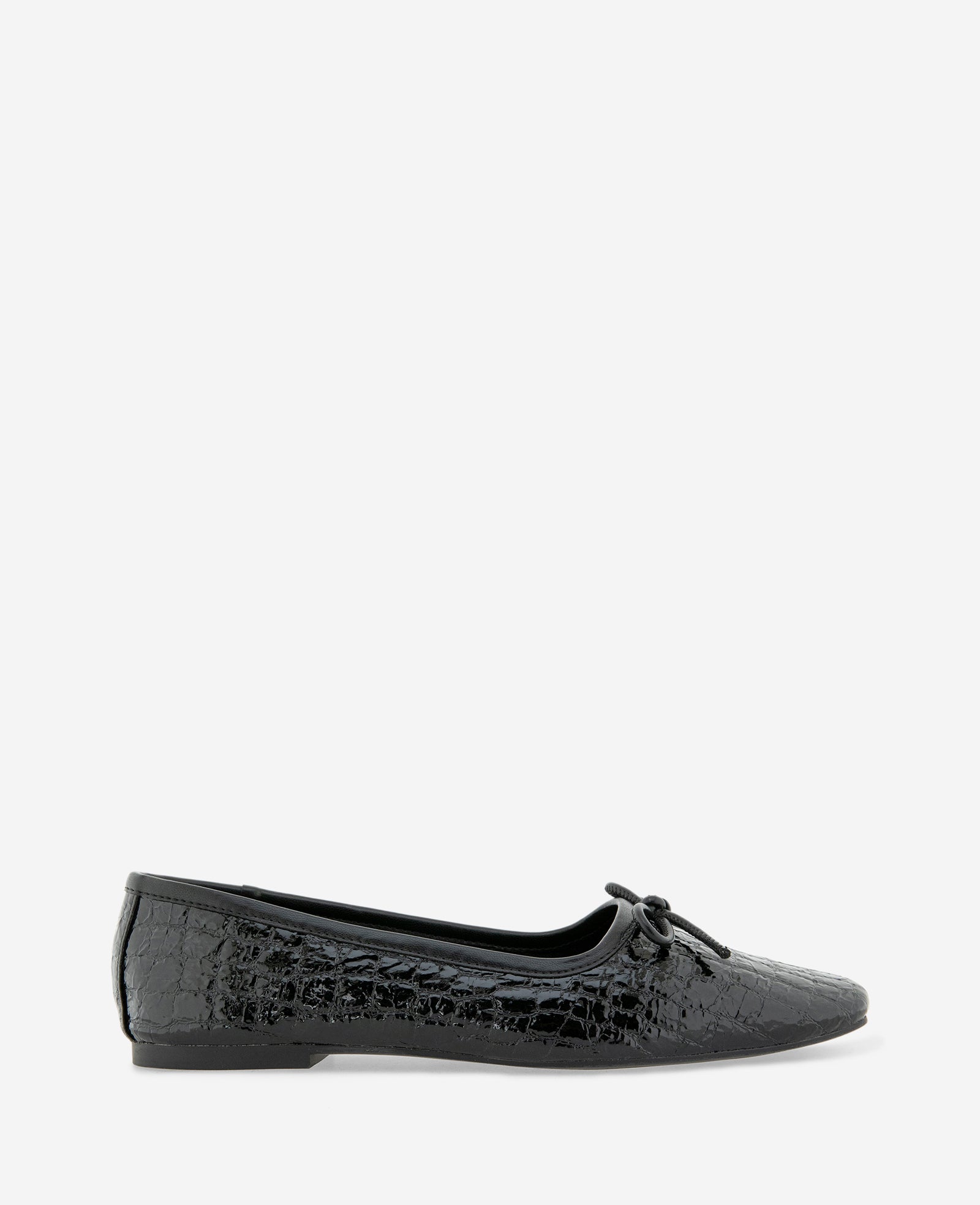 Kenneth Cole Reaction Shoes Carriah Embossed Croco Bow Tie ballerine nere