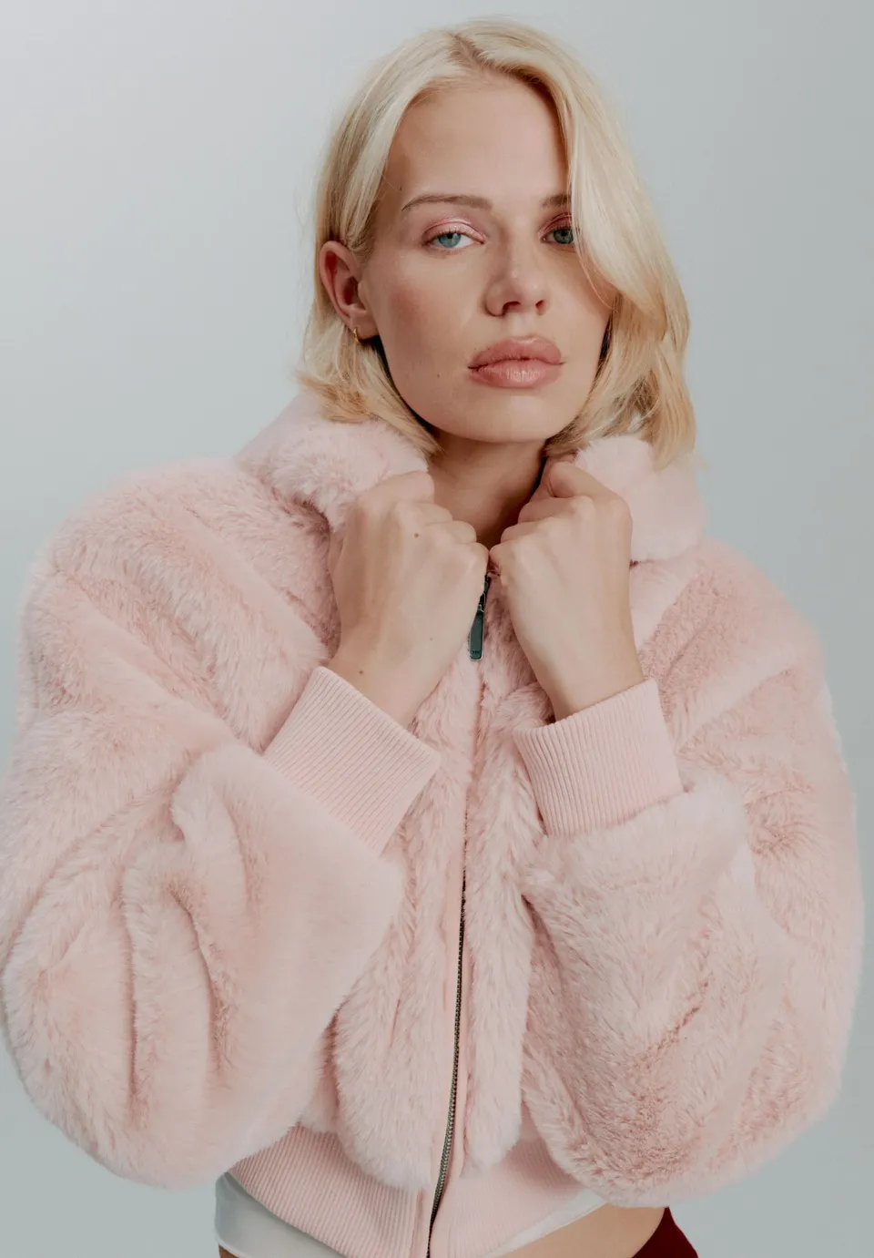 House Of Sunny Womens Tops Pink Teddy Zip Hoodie felpa rosa cropped