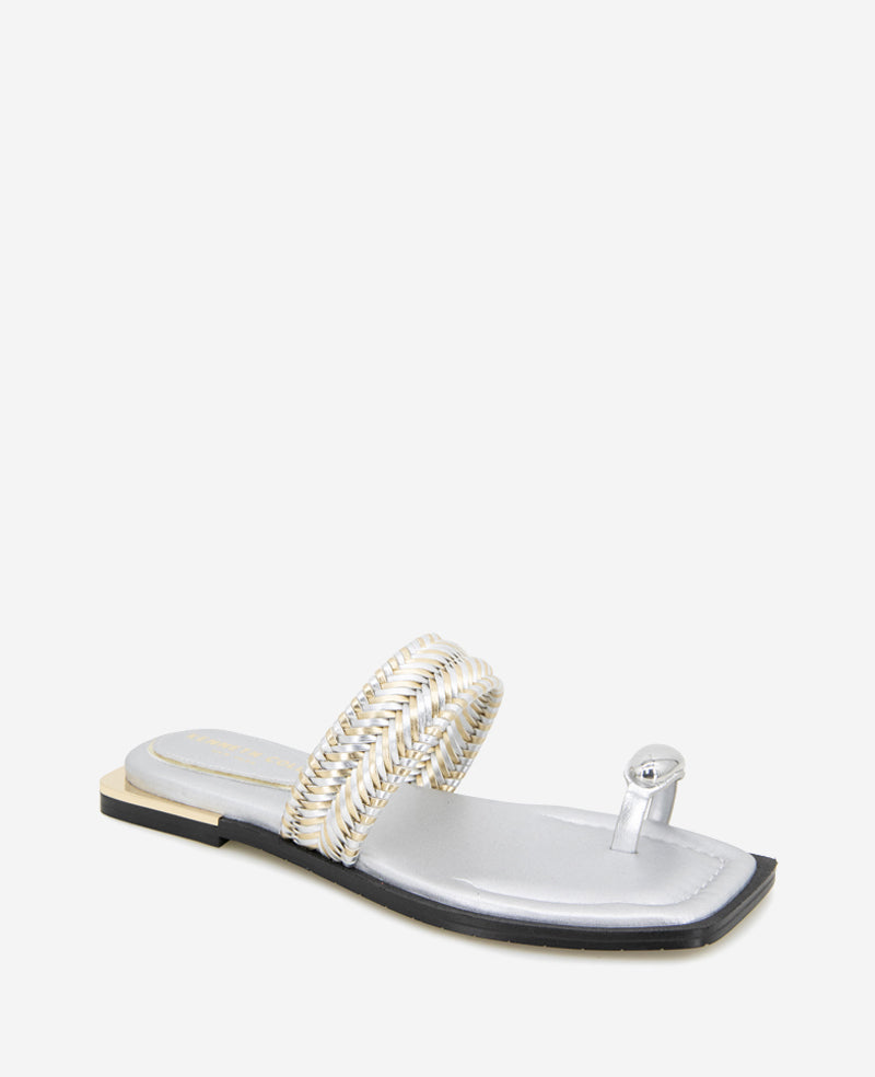 Kenneth Cole Reaction Shoes Andarna Metallic Woven Toe Ring Sandal sandali argento oro