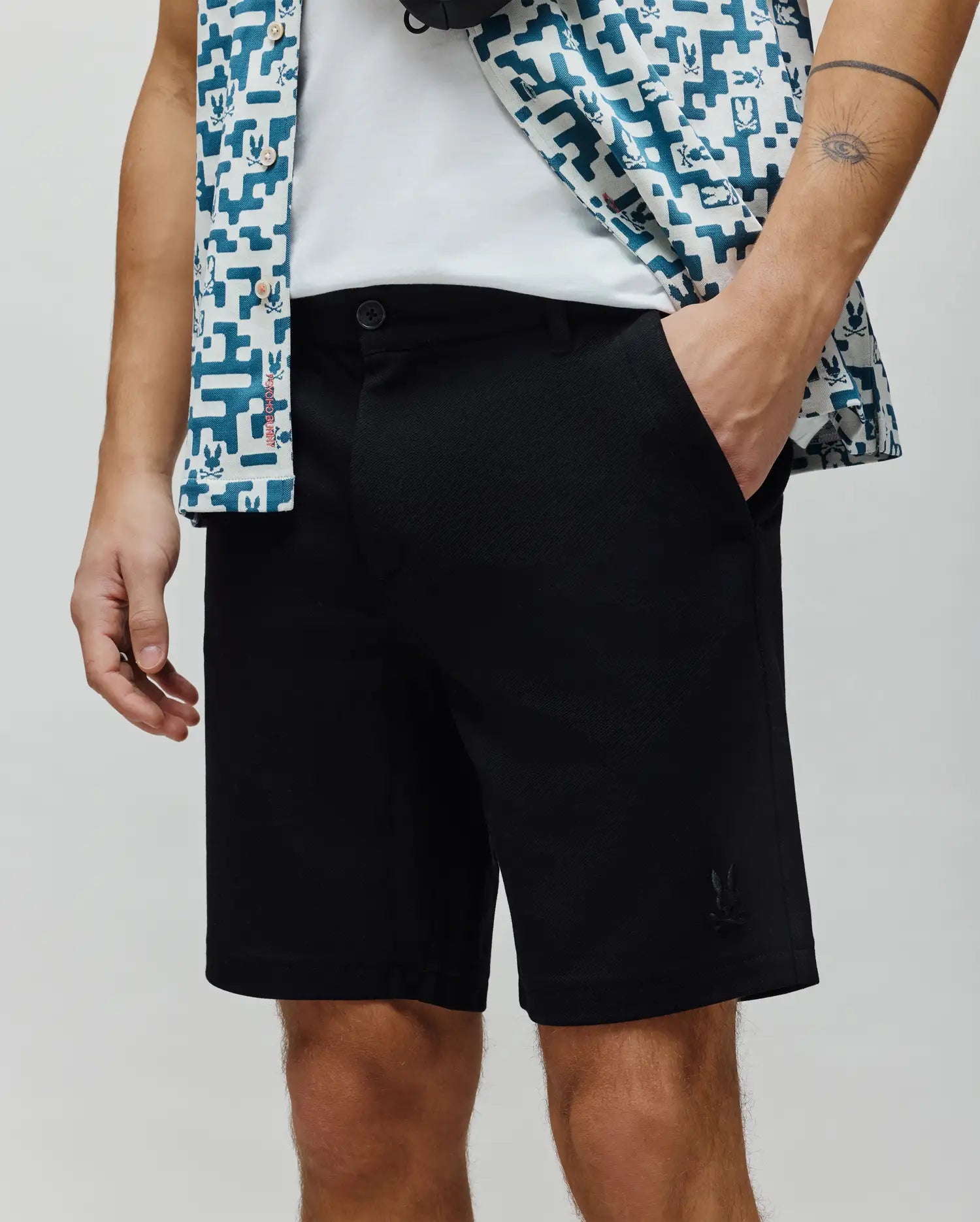 Psycho Bunny Men's Shorts Shiro Twill Short 8 1/2" 001 Black regular