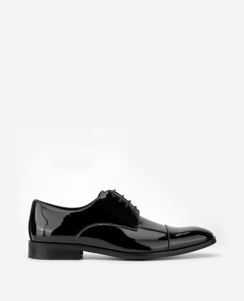 Kenneth Cole Reaction Shoes Hezner Patent Cap Toe Oxford scarpe Oxford nere verniciate