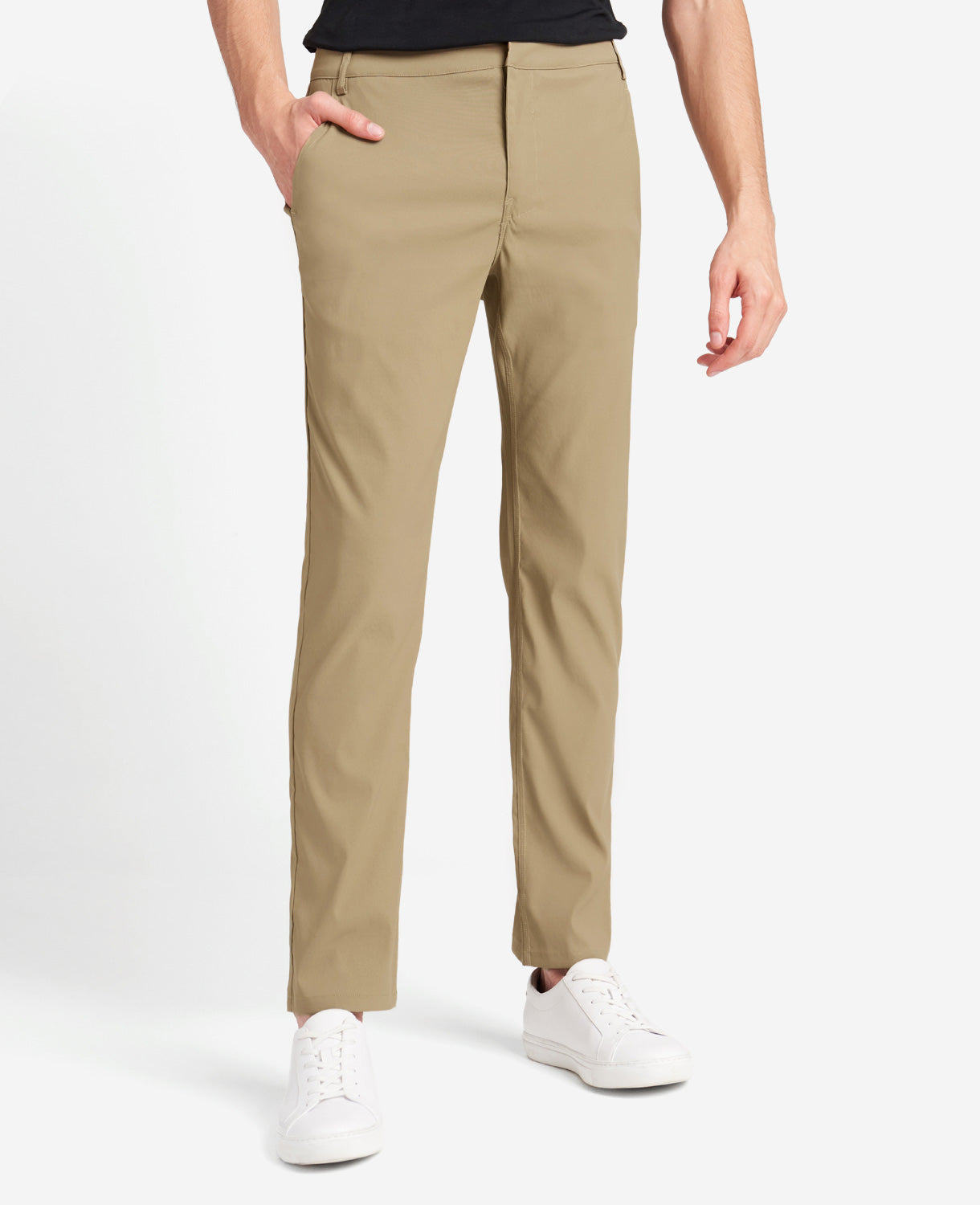 Kenneth Cole Reaction Clothing Slim-Fit Tech Chino pantaloni chino marrone chiaro slim fit