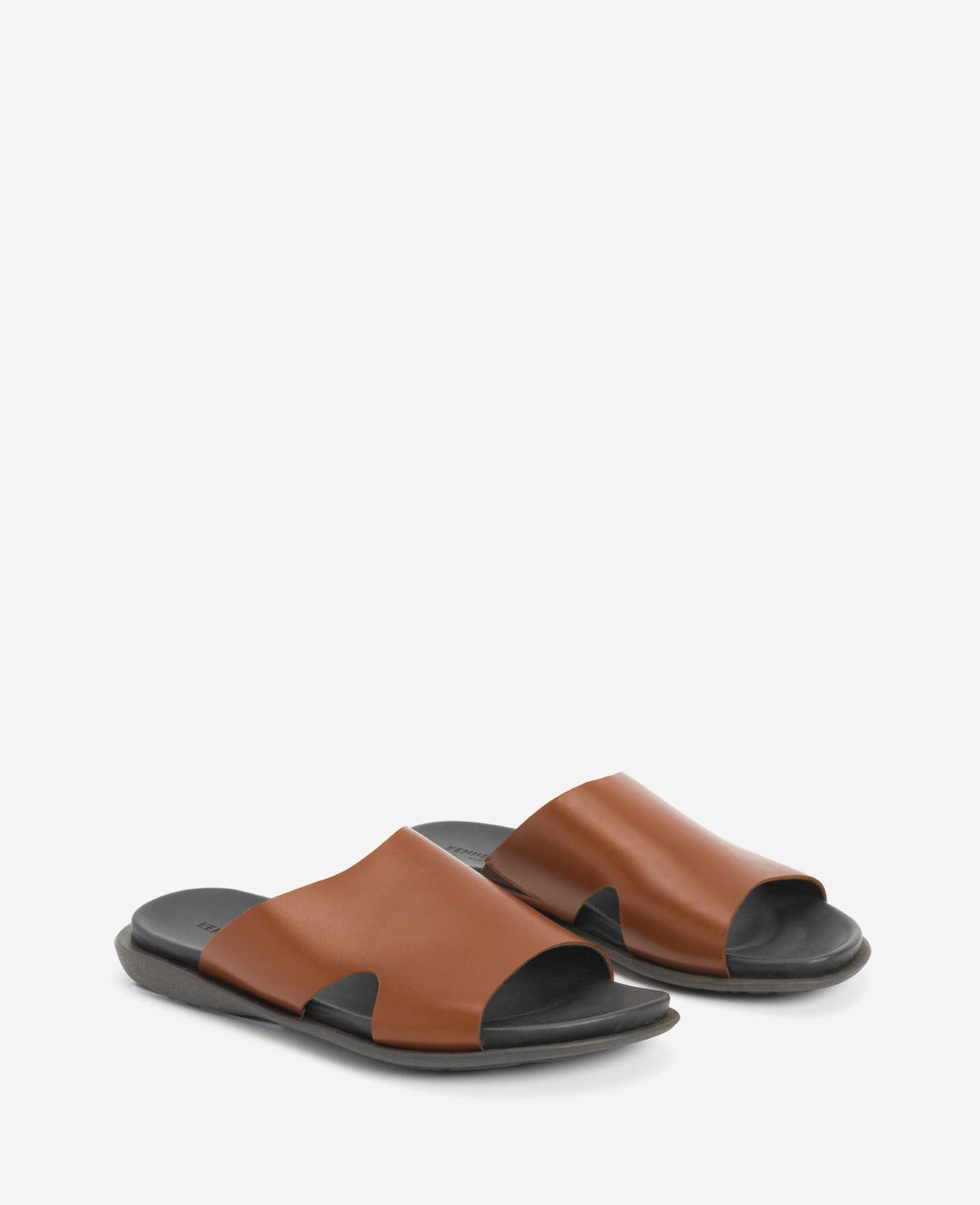 Kenneth Cole Reaction Shoes Sand-Y Beach Leather Slide Sandal sandalo cognac
