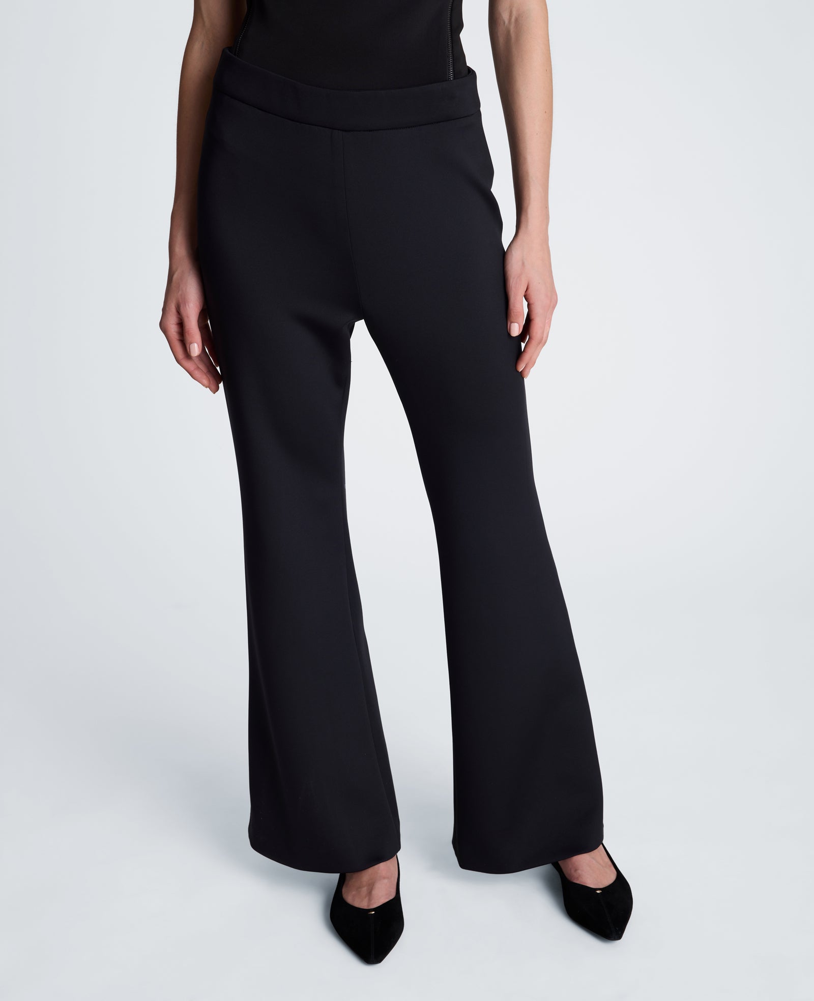 Kenneth Cole Reaction High Rise Pull On Flare Zip Back Pant pantaloni neri vita alta XS-XL