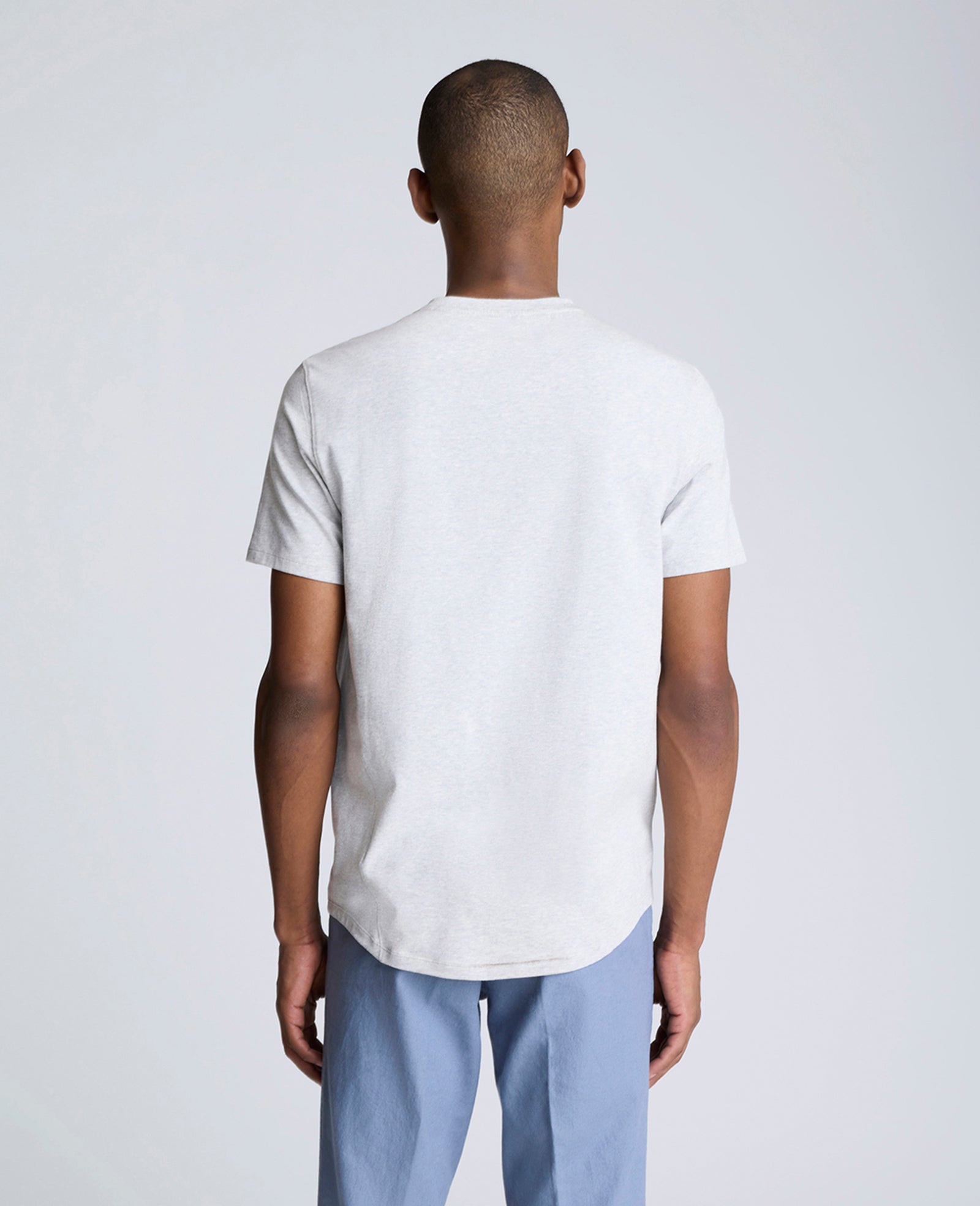 Kenneth Cole Reaction Clothing Performance Crew Neck T-Shirt maglietta grigio mélange elasticizzata