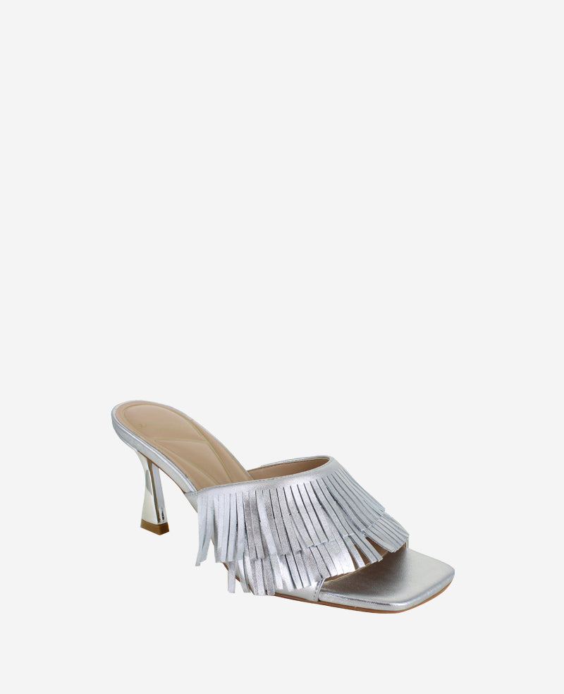 Kenneth Cole Reaction Shoes Darby Metallic Fringe Heel scarpa argento in pelle con tacco svasato