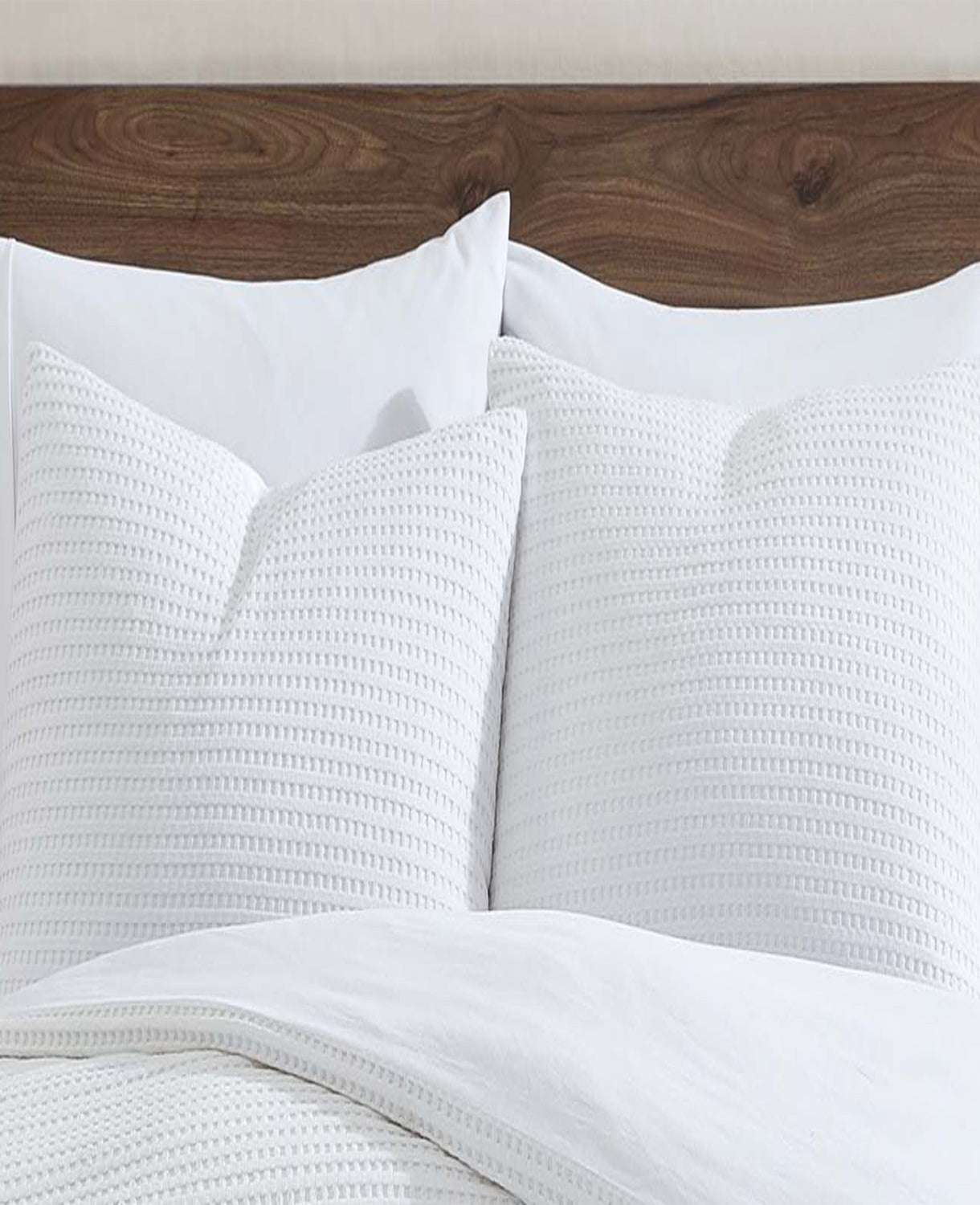 Kenneth Cole Reaction Home & Bedding Reversible Solid White Waffle Comforter Set trapunta bianca