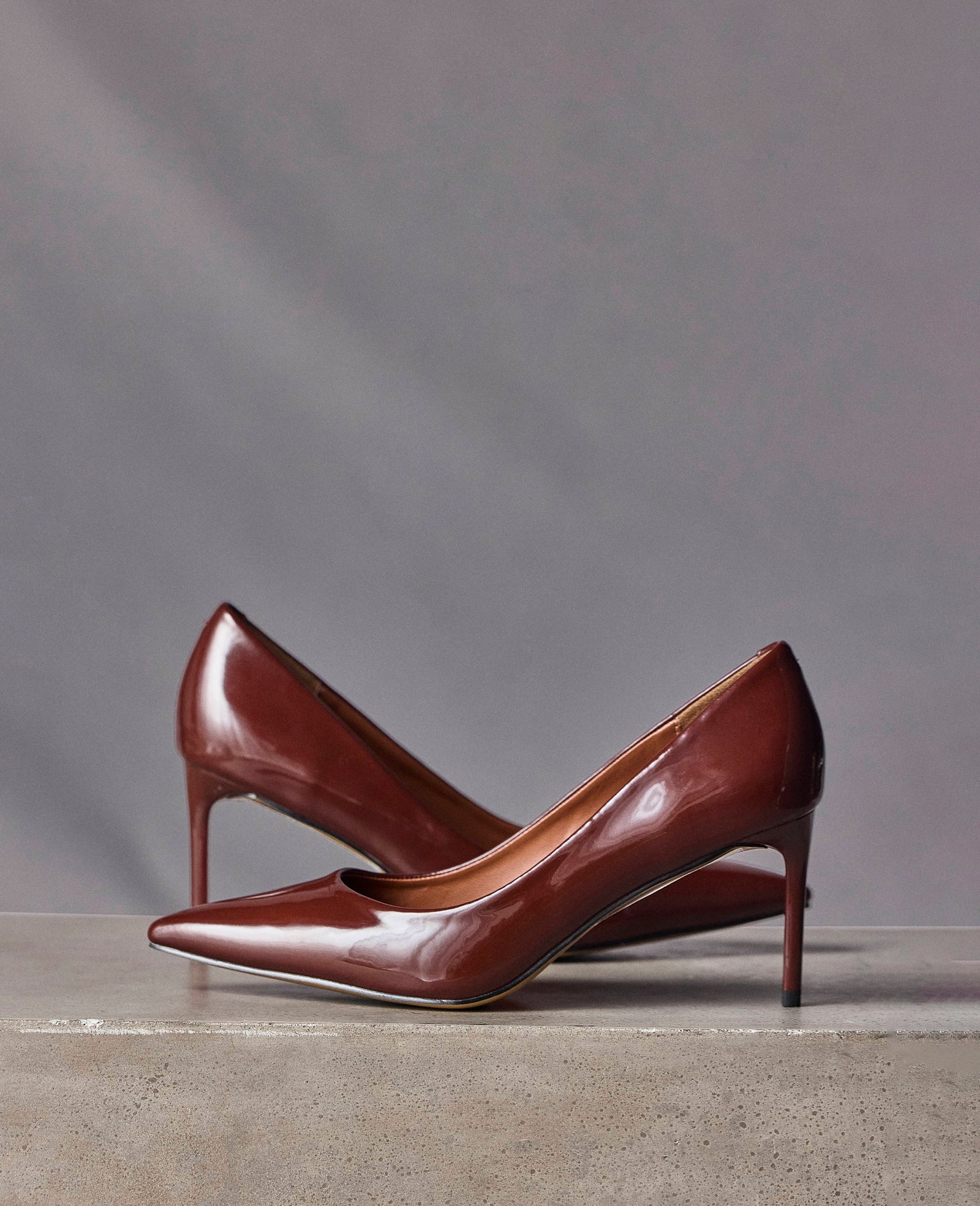 Kenneth Cole Reaction Shoes Perfect Patent décolleté vernice Hot Coco