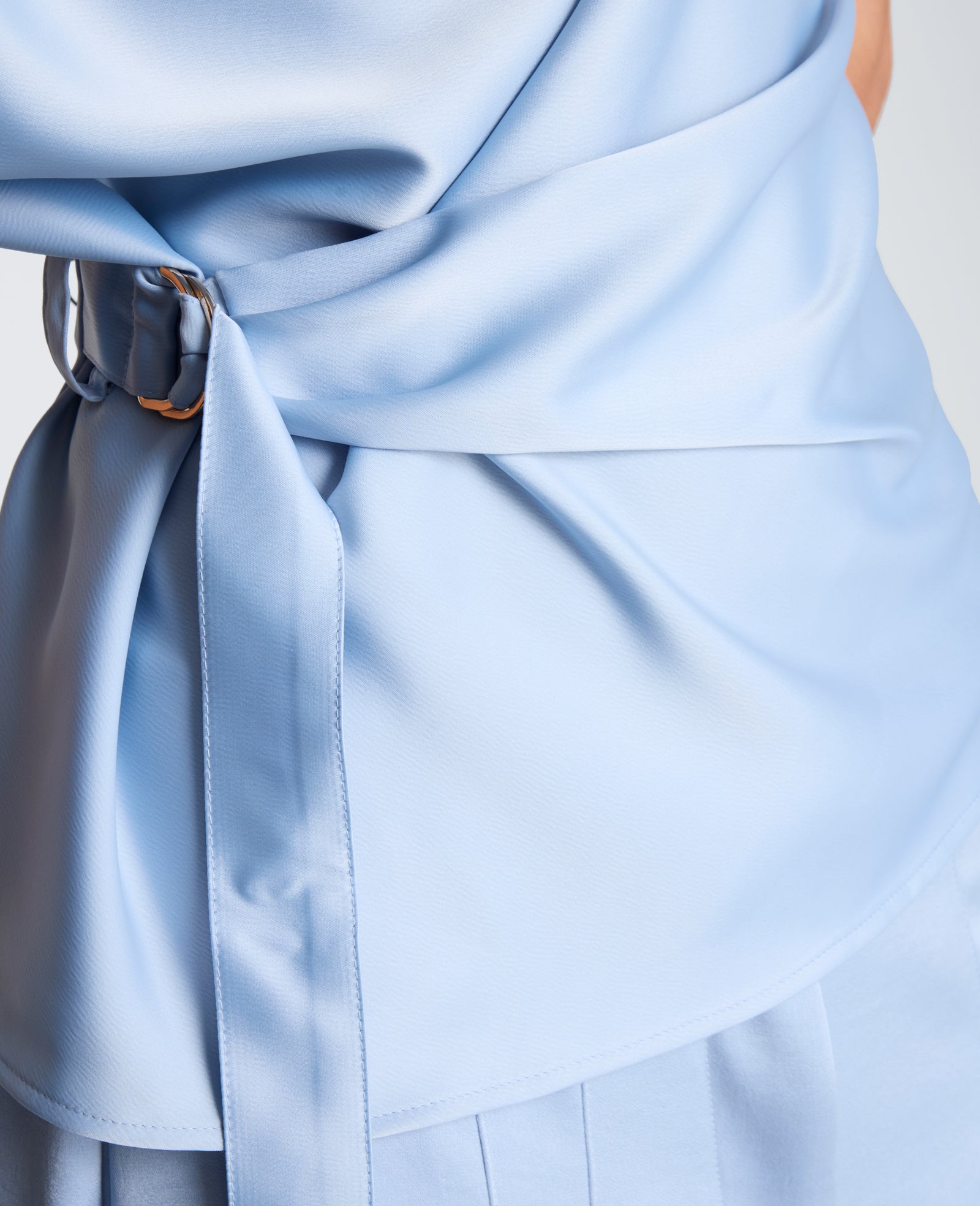 Kenneth Cole Reaction Clothing Belted Drape Neck Blouse blusa blu XS satin