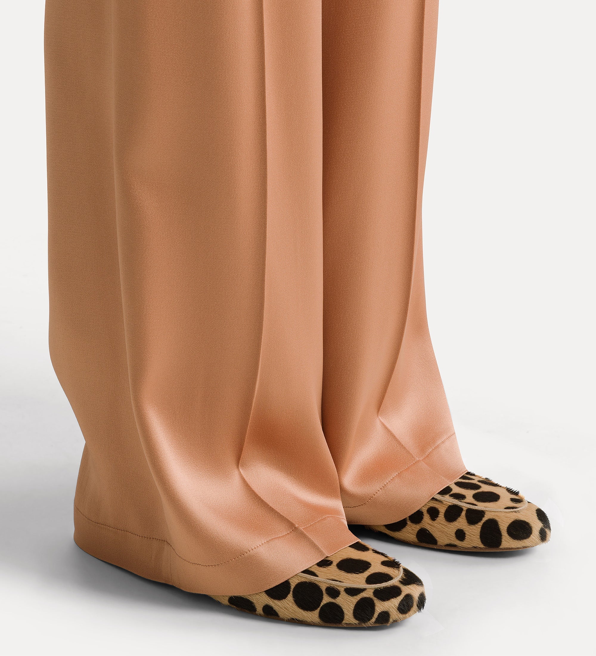 Forte pantaloni envers satin high-waisted trousers pantaloni color the