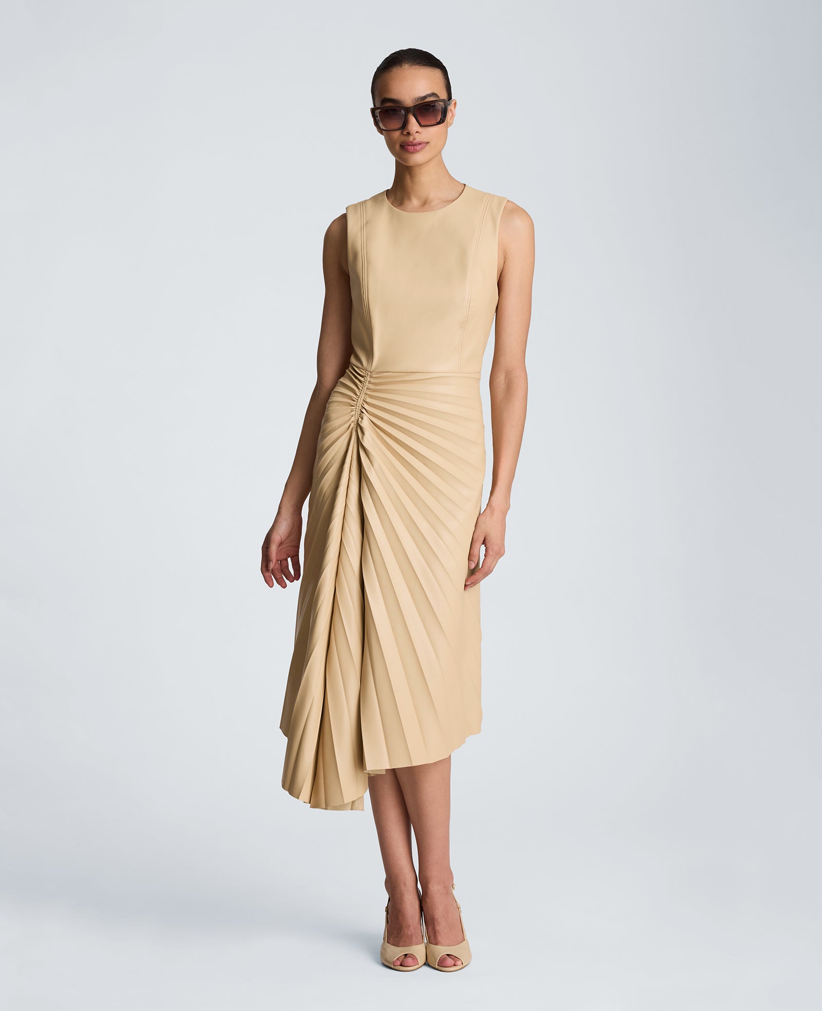 Kenneth Cole Reaction Clothing Sunburst Pleat Midi Dress abito midi biscotti 100% poliestere