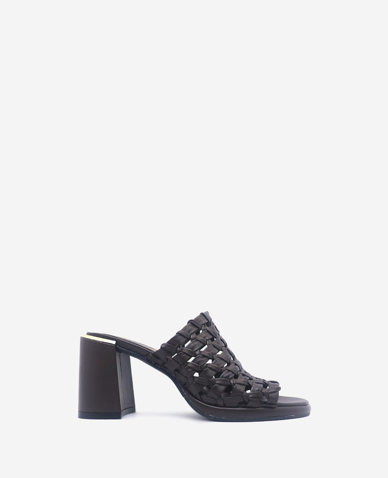 Kenneth Cole Reaction Shoes Solara Leather Woven Heel Sandal sandali marrone scuro in pelle