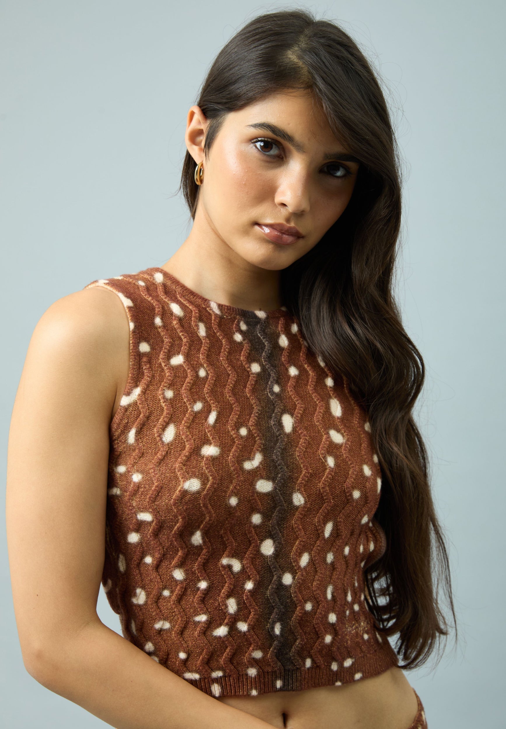 House Of Sunny Womens Tops Bambi Vest gilet jacquard marrone cropped