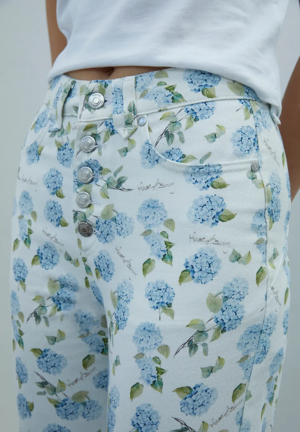 House Of Sunny Women's Denim Hydrangea Jessie Jeans jeans dritti taglie UK 6-18 stampa botanica