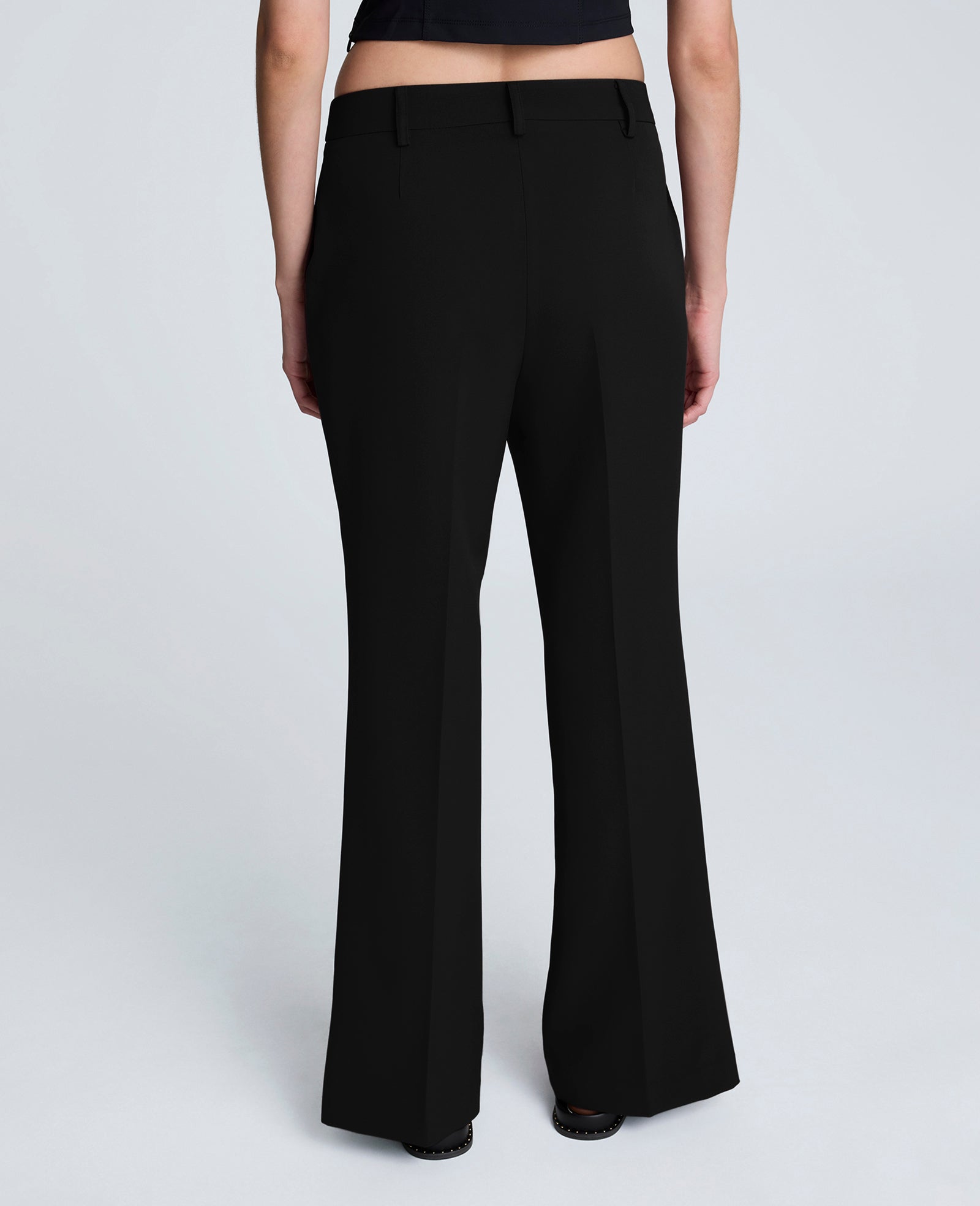 Kenneth Cole Reaction Clothing Luxe Twill Flare Leg Pant pantaloni neri
