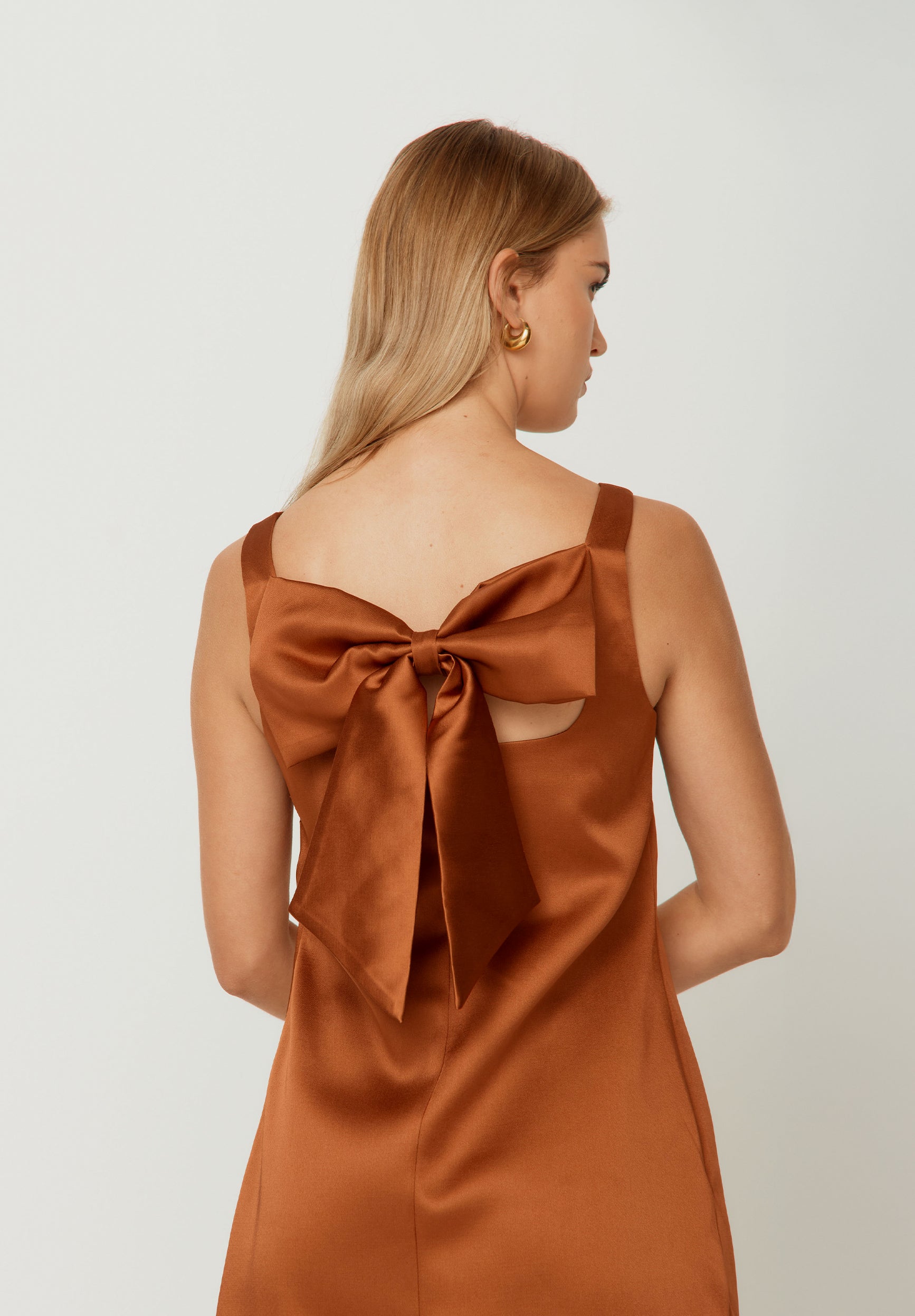 House Of Sunny Women's Dresses The Mini Satin Shift vestito mini marrone
