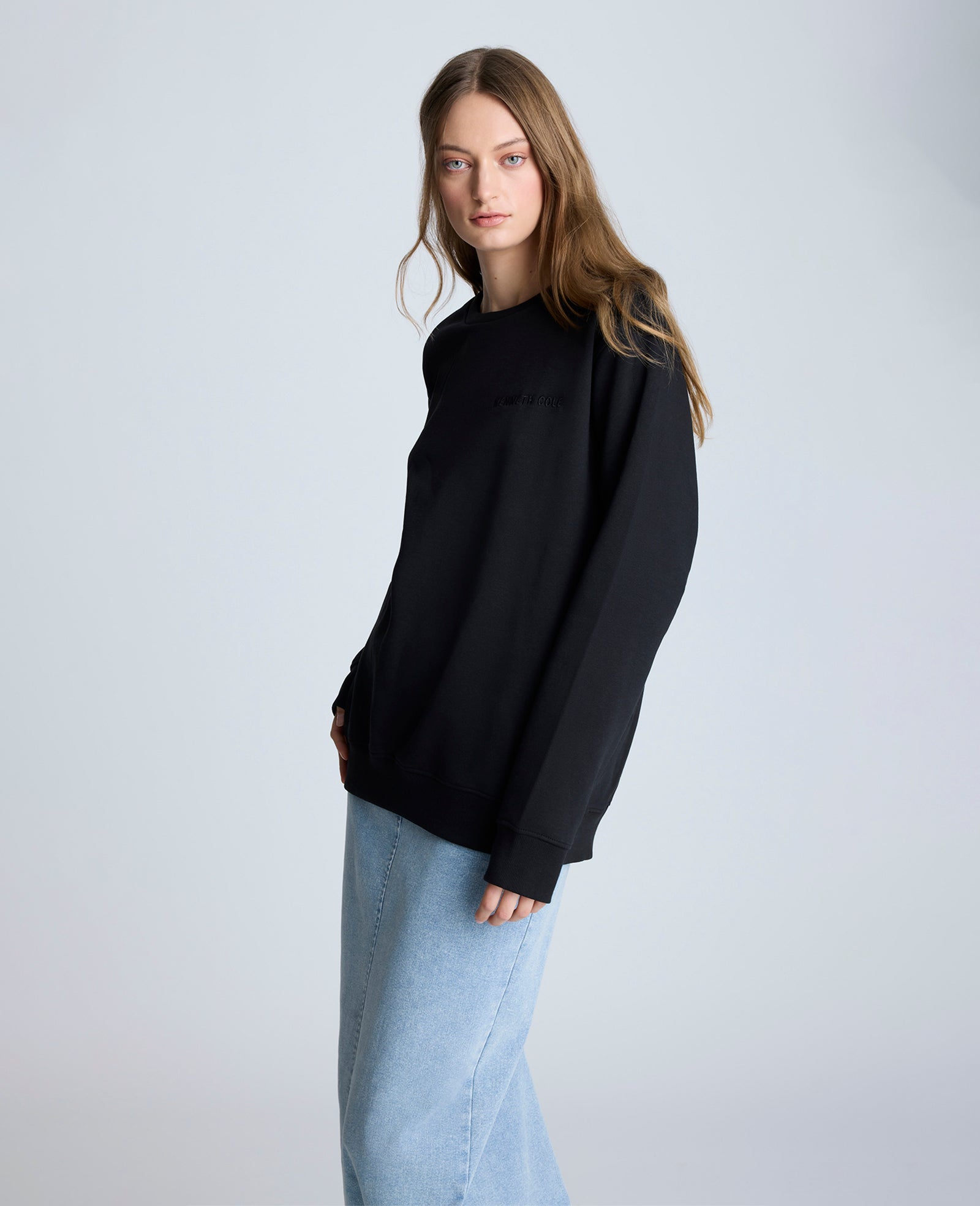 Kenneth Cole Reaction Clothing Kenneth Cole Embroidered Logo Sweatshirt felpa nera in pile di cotone