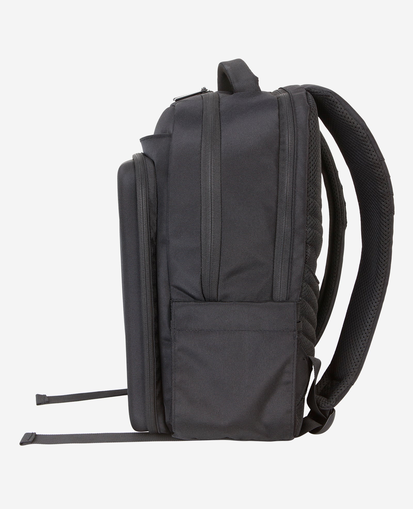 Kenneth Cole Reaction Luggage Venturer Backpack zaino nero porta laptop