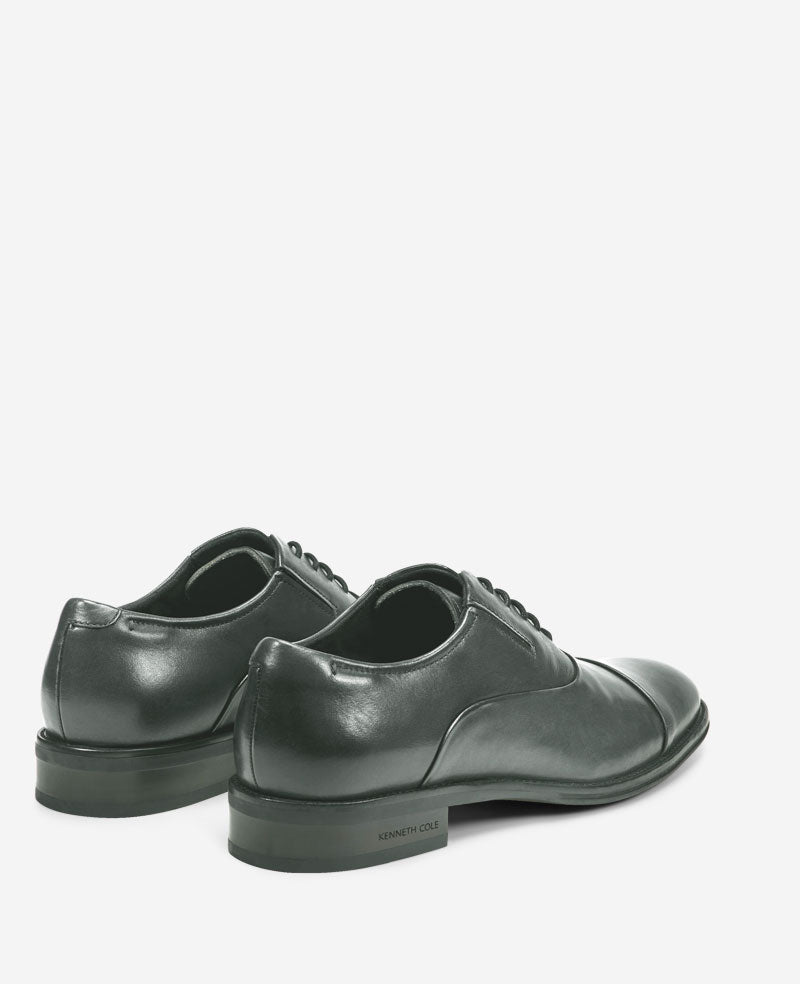 Kenneth Cole Shoes Tully Cap Toe Oxford stringate uomo grigie in pelle