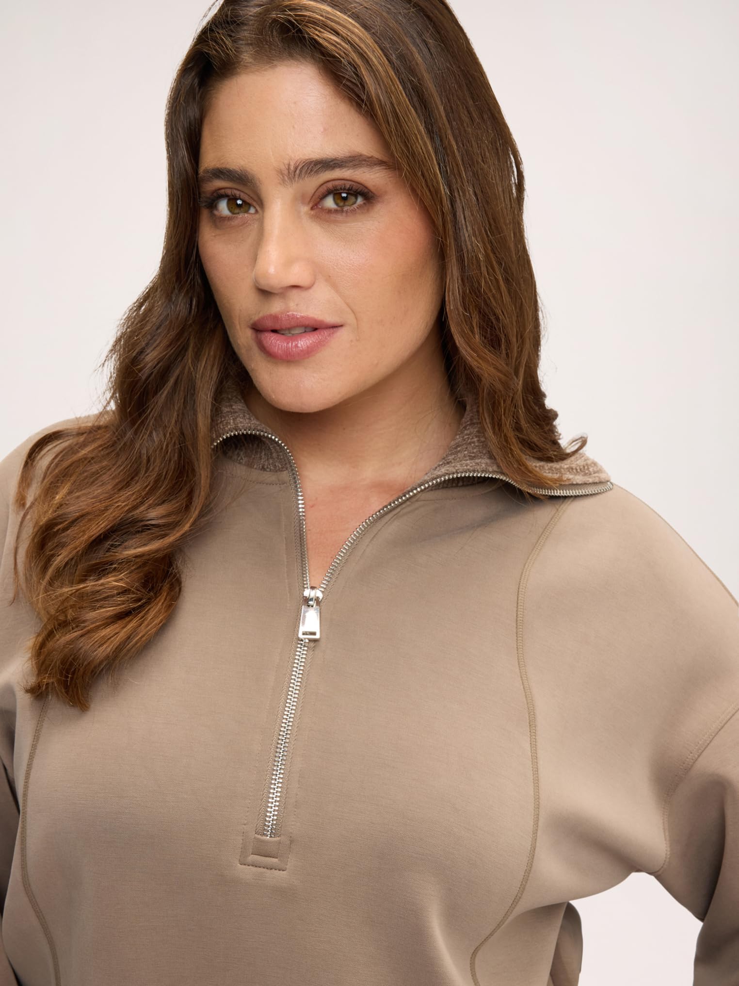 Fiorella Rubino Maglie e felpe Felpa Chiusa con Colletto Alto e Zip felpa XS Plus over