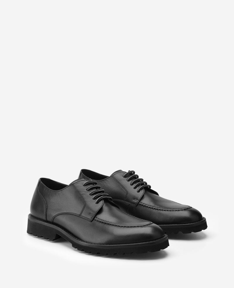 Kenneth Cole Reaction Rosco Lug Sole Lace Up Derby scarpe derby nere in pelle