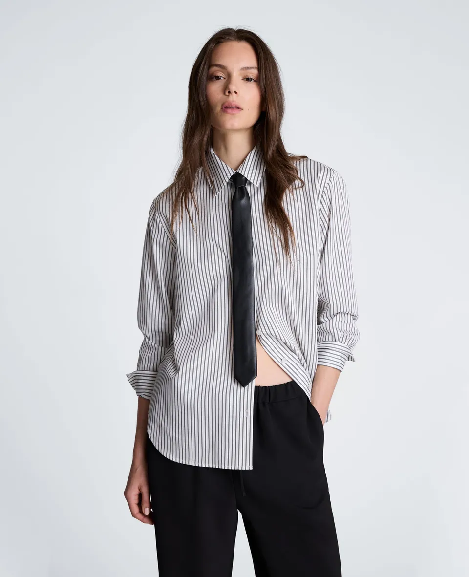 Kenneth Cole Reaction Boyfriend Button Down Shirt with Tie camicia bianca e nera in cotone
