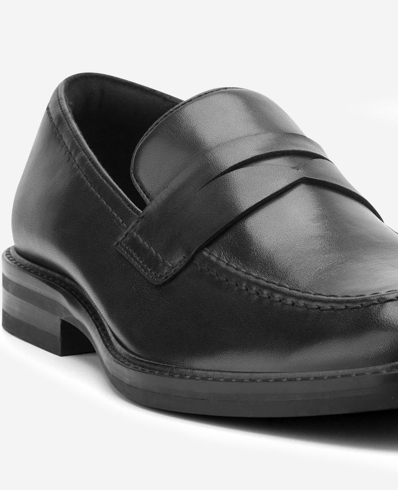 Kenneth Cole Reaction Shoes Ofrey Penny Loafer mocassino nero