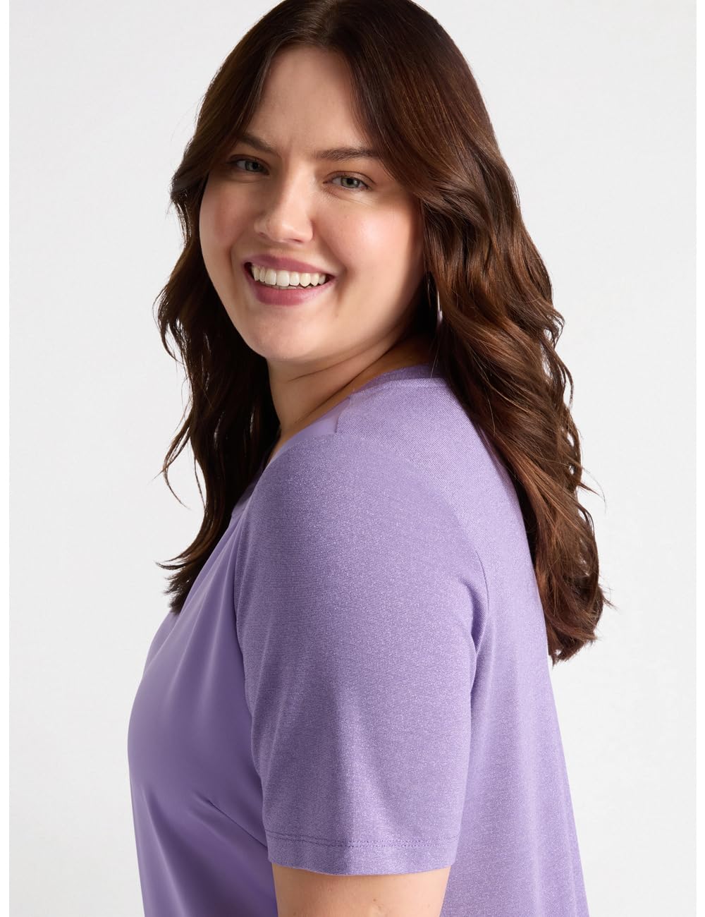 Fiorella Rubino Top e t-shirt T-shirt in raso e jersey lurex