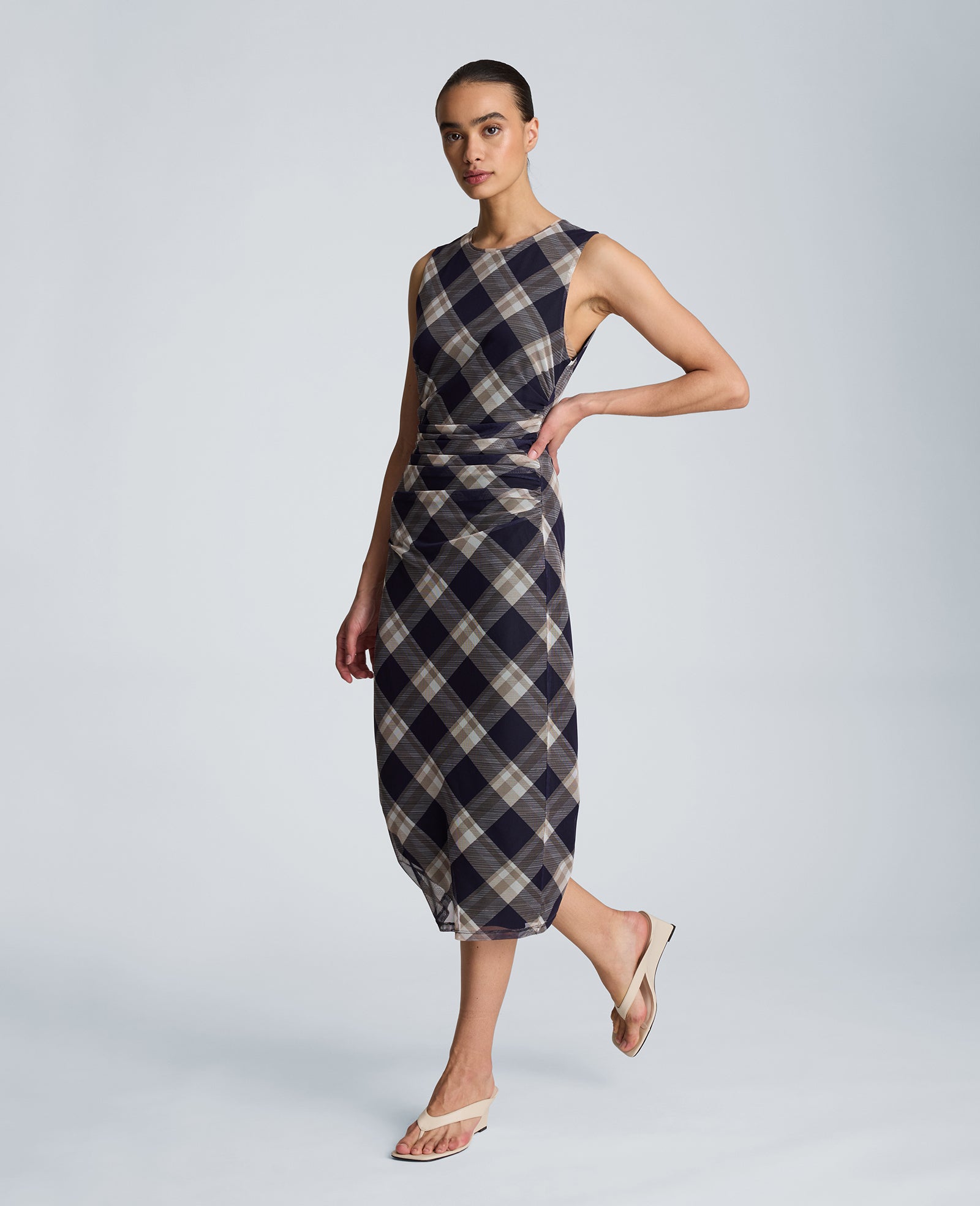 Kenneth Cole Reaction Clothing Side Ruched Midi Dress abito midi blu scuro fantasia