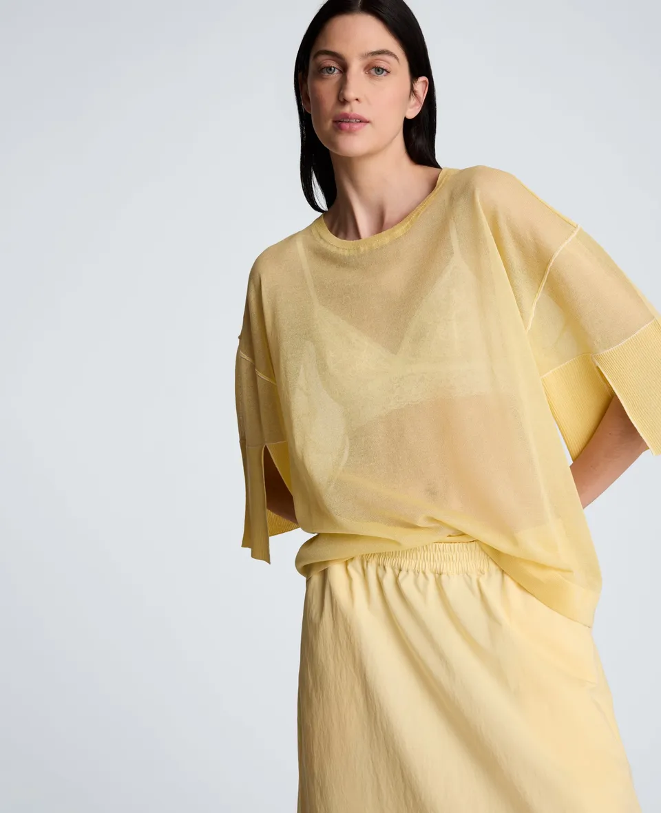 Kenneth Cole Reaction Clothing Semi Sheer Crew Neck with Slit Sleeves maglia gialla