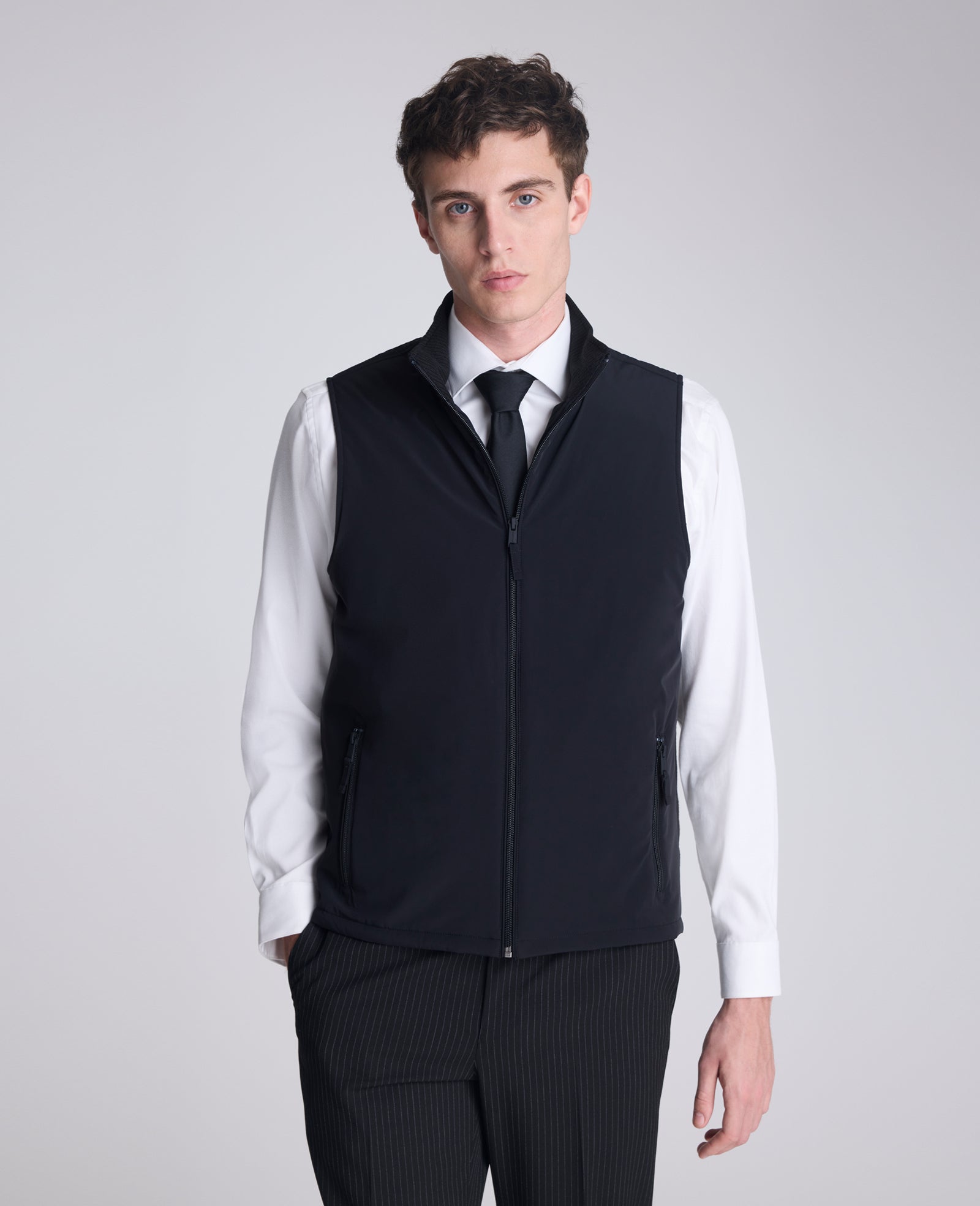 Kenneth Cole Reaction Clothing Mixed Media Vest gilet nero imbottito leggero