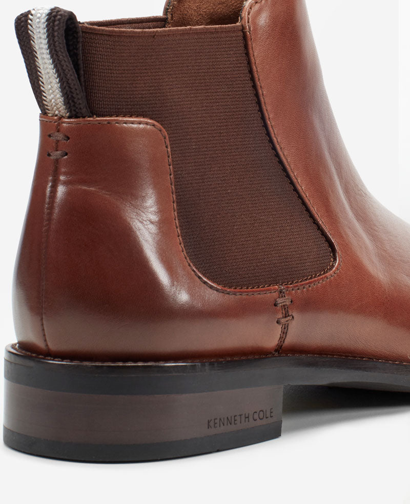 Kenneth Cole Reaction Shoes Tully Chelsea Boot stivaletto cognac uomo 7M pelle