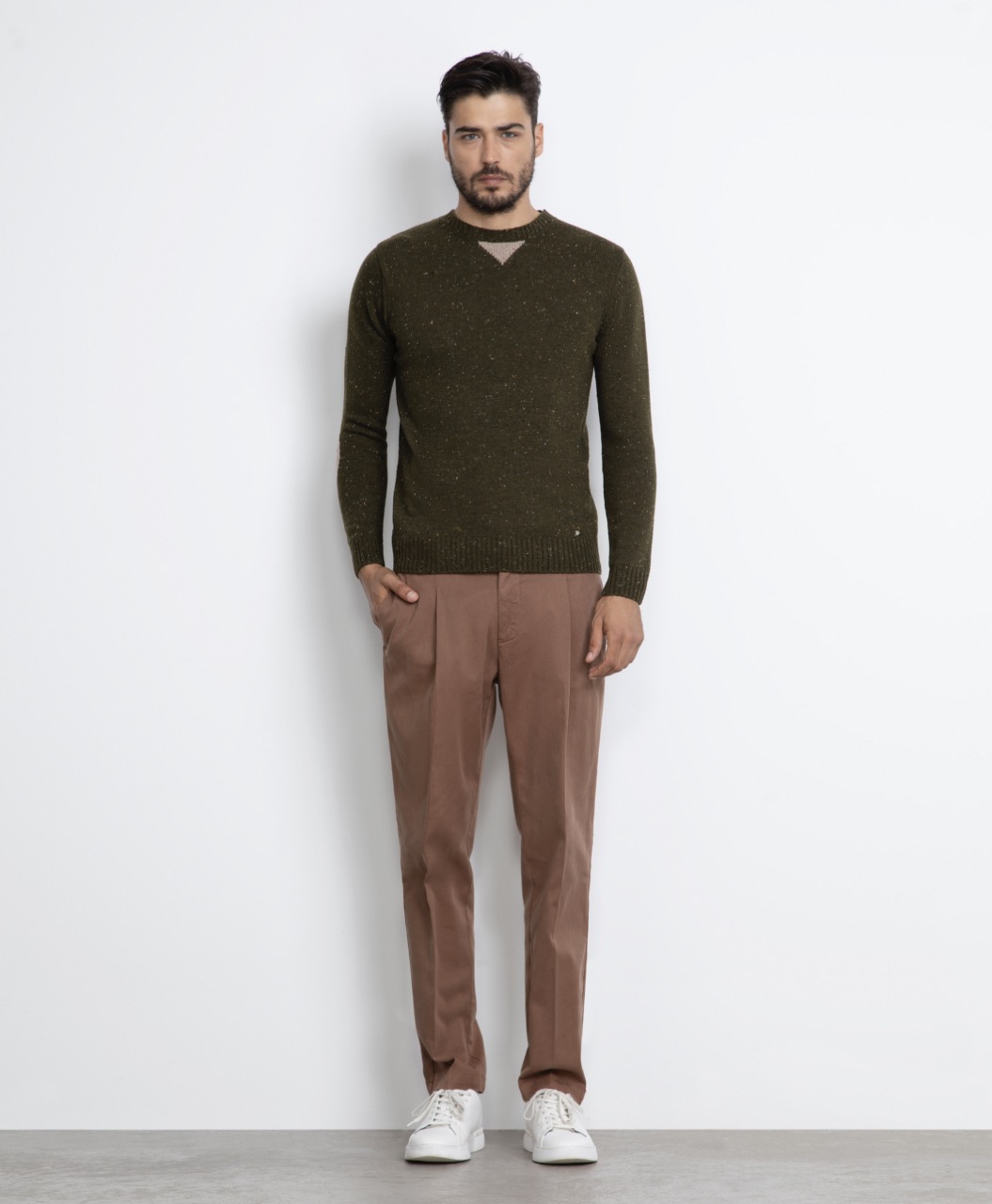 Markup Uomo Maglieria Girocollo lana bottonata con toppe maglione