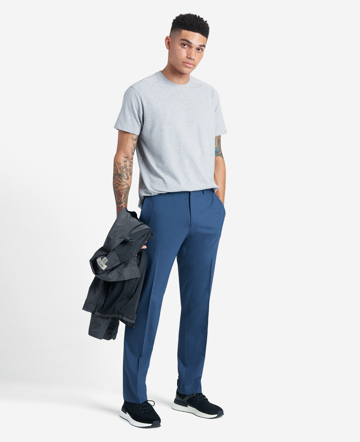 Kenneth Cole Reaction Clothing Slim-Fit Stretch Twill Dress Pant pantaloni eleganti blu chambray