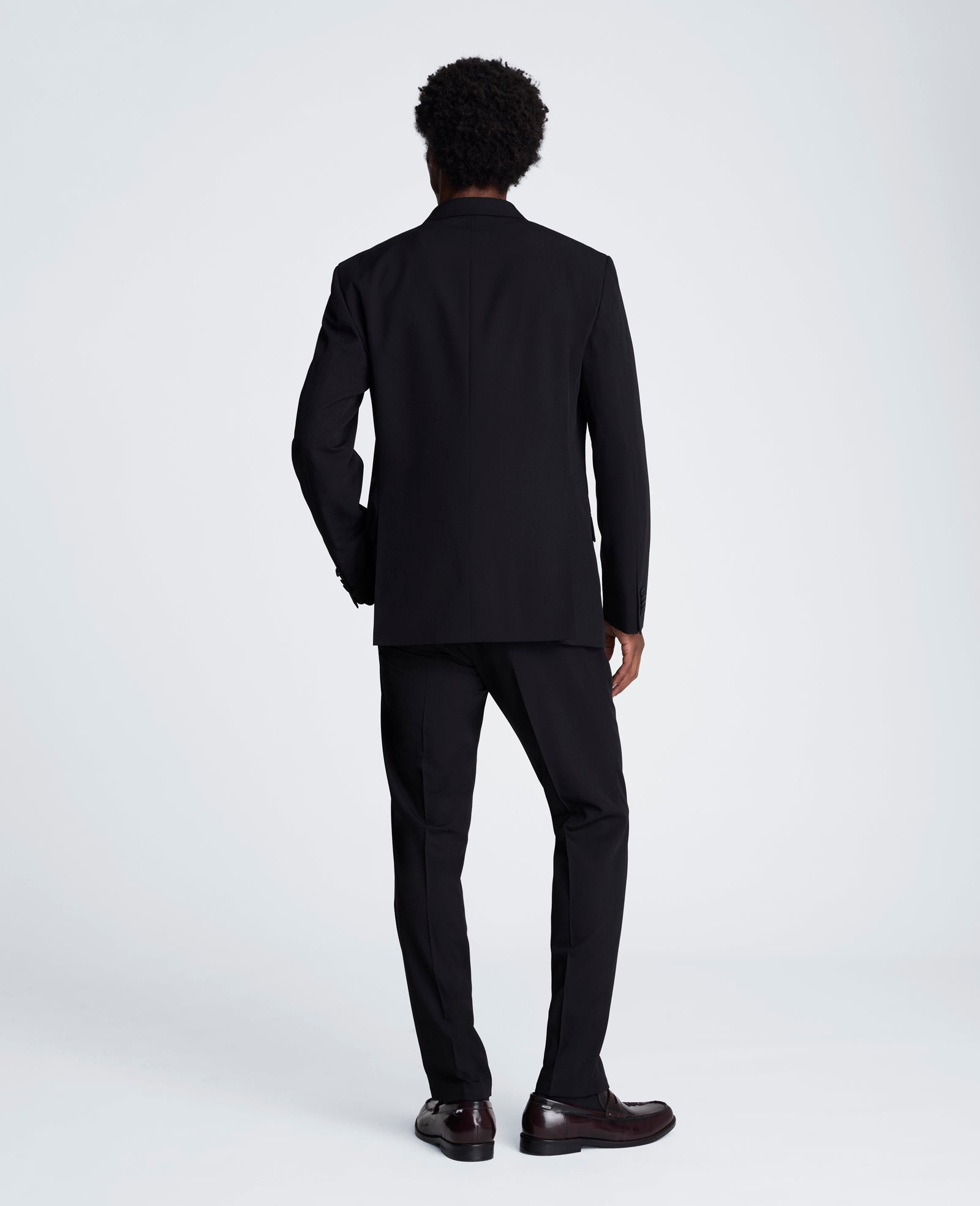 Kenneth Cole Reaction Clothing Ready Flex Slim-Fit Double-Breasted Suit completo nero slim fit